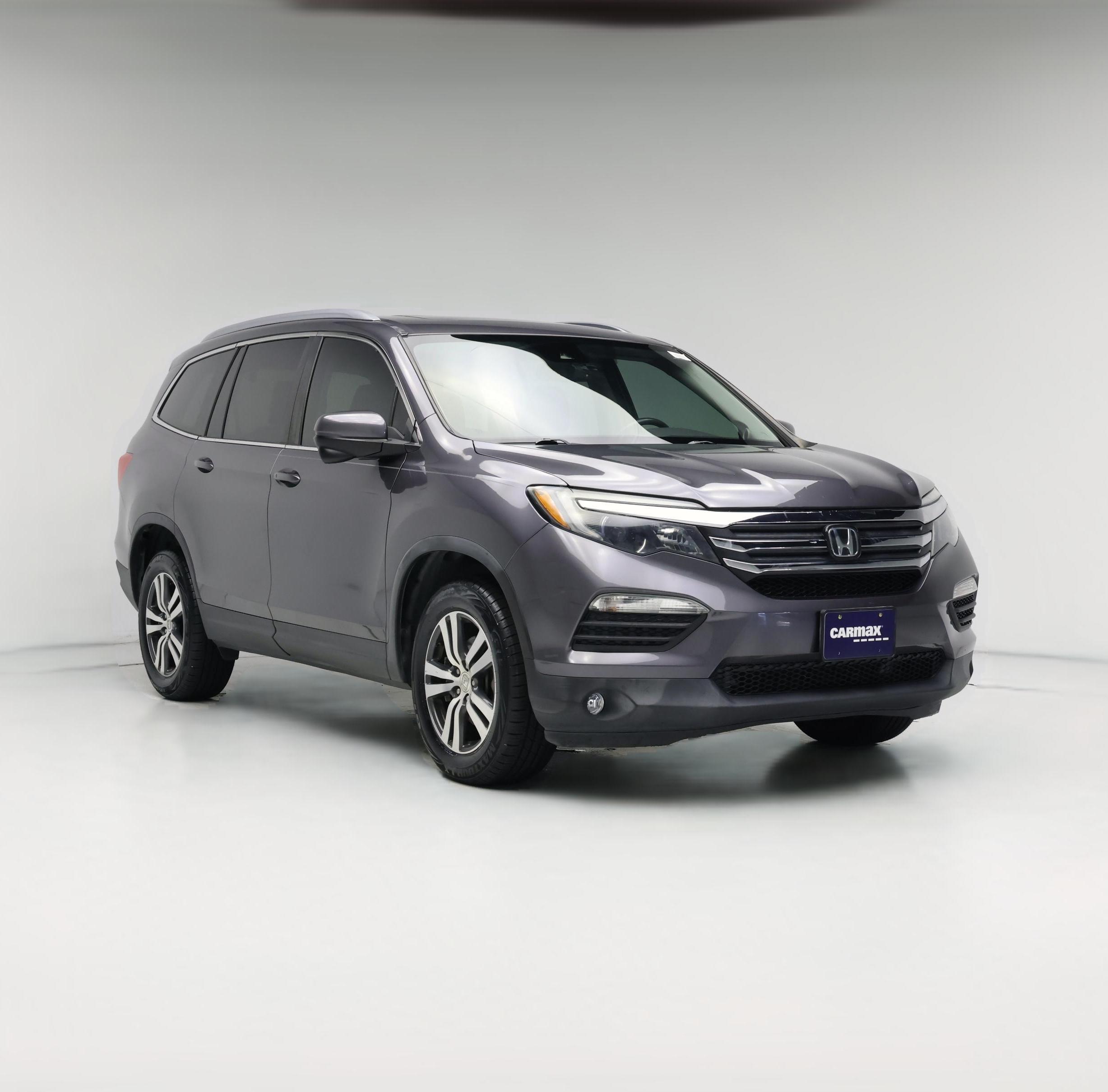 Thumbnail: 2017 Honda Pilot - 1