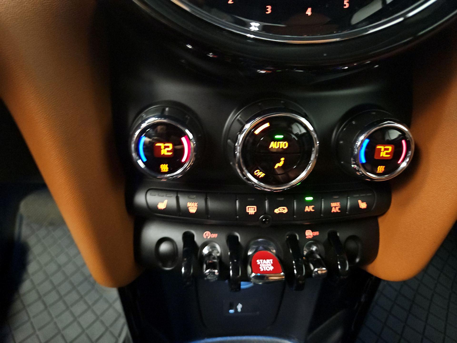 Thumbnail: 2024 MINI Cooper - 17