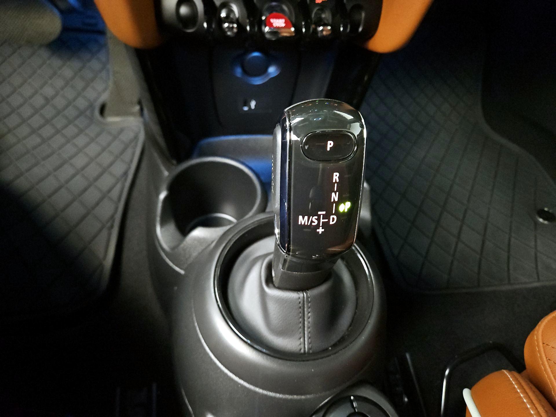 Thumbnail: 2024 MINI Cooper - 18