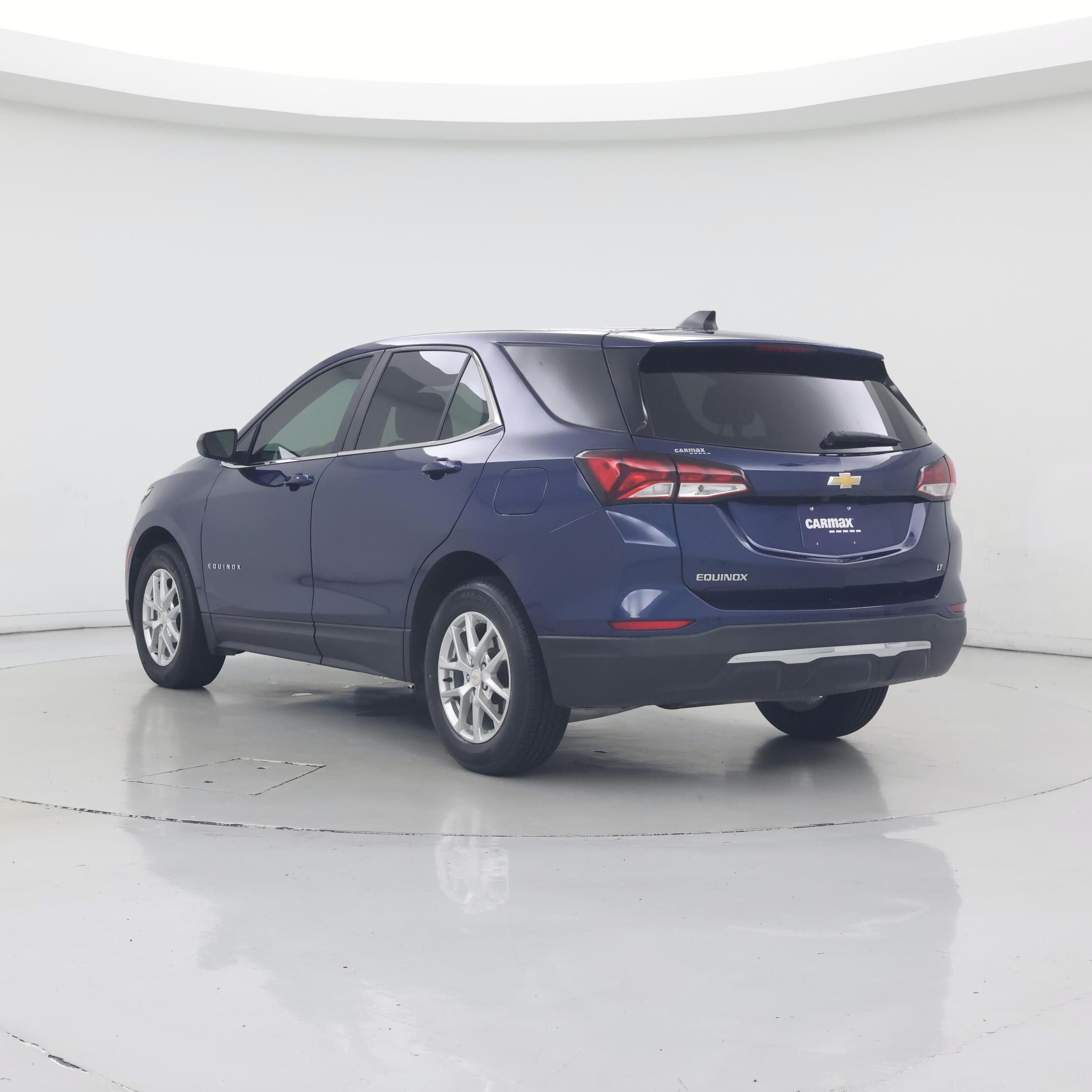 Thumbnail: 2022 Chevrolet Equinox - 2