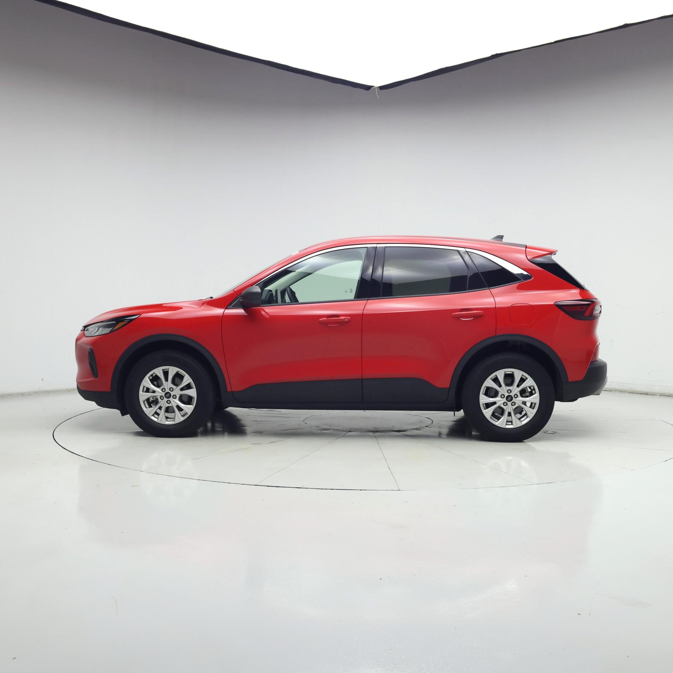 Thumbnail: 2024 Ford Escape - 3