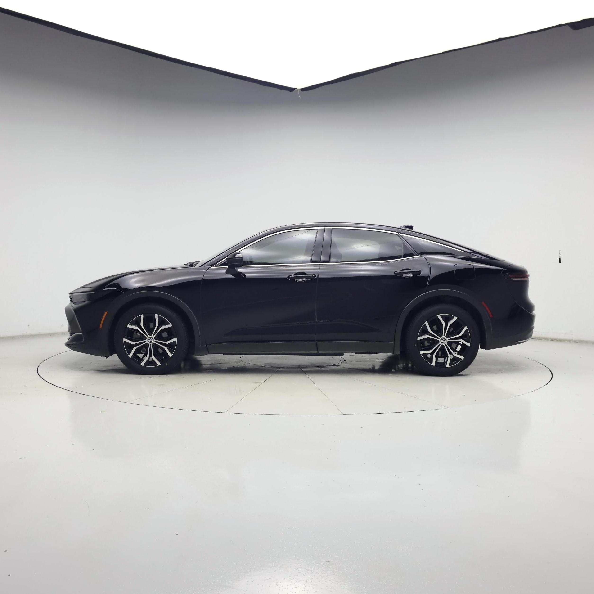 Thumbnail: 2024 Toyota Crown - 3