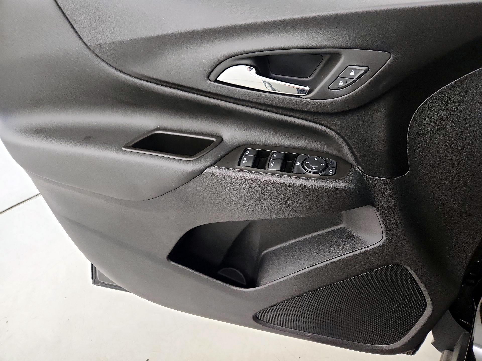 Thumbnail: 2024 Chevrolet Equinox - 12