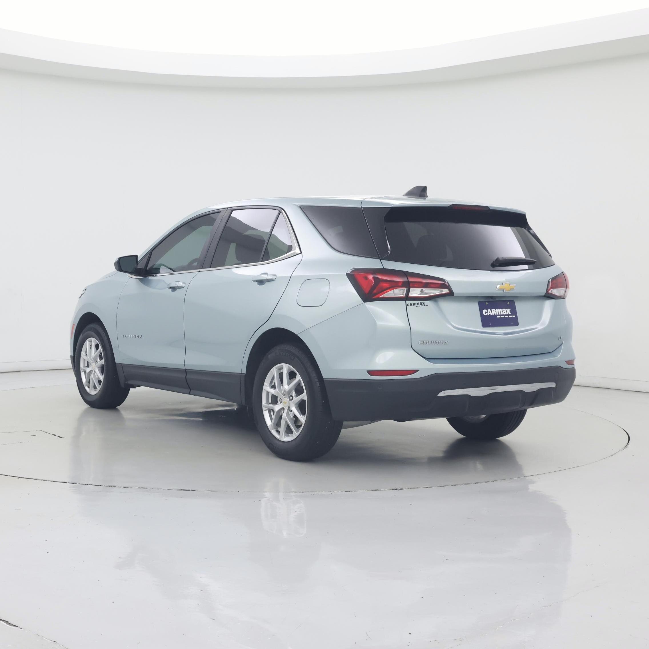 Thumbnail: 2022 Chevrolet Equinox - 2