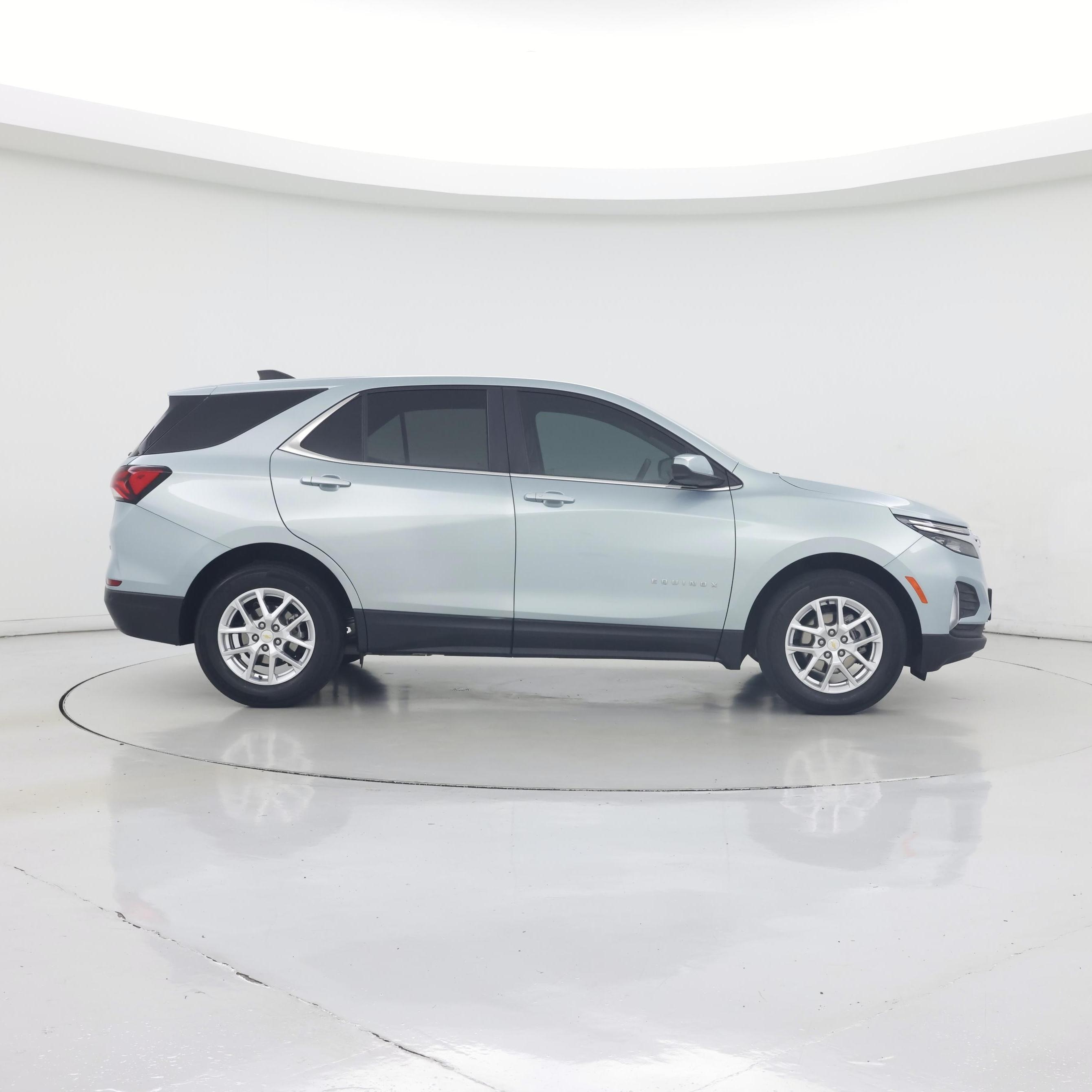 Thumbnail: 2022 Chevrolet Equinox - 7
