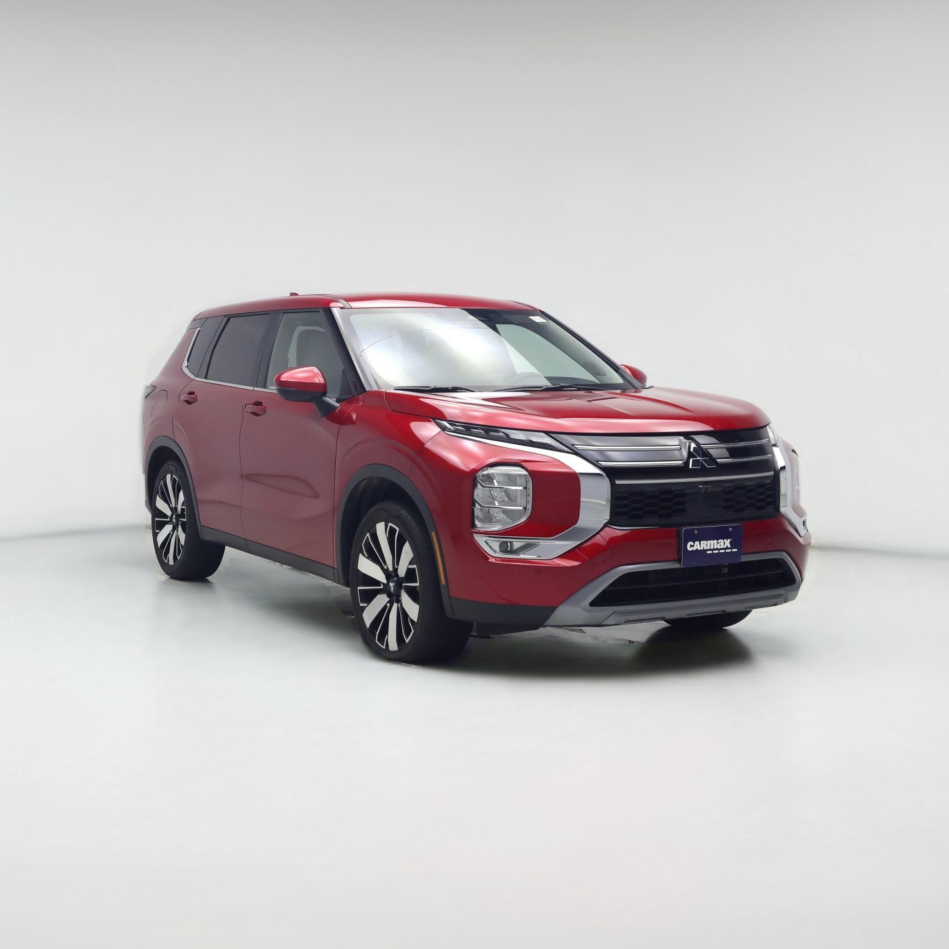 Thumbnail: 2025 Mitsubishi Outlander - 1