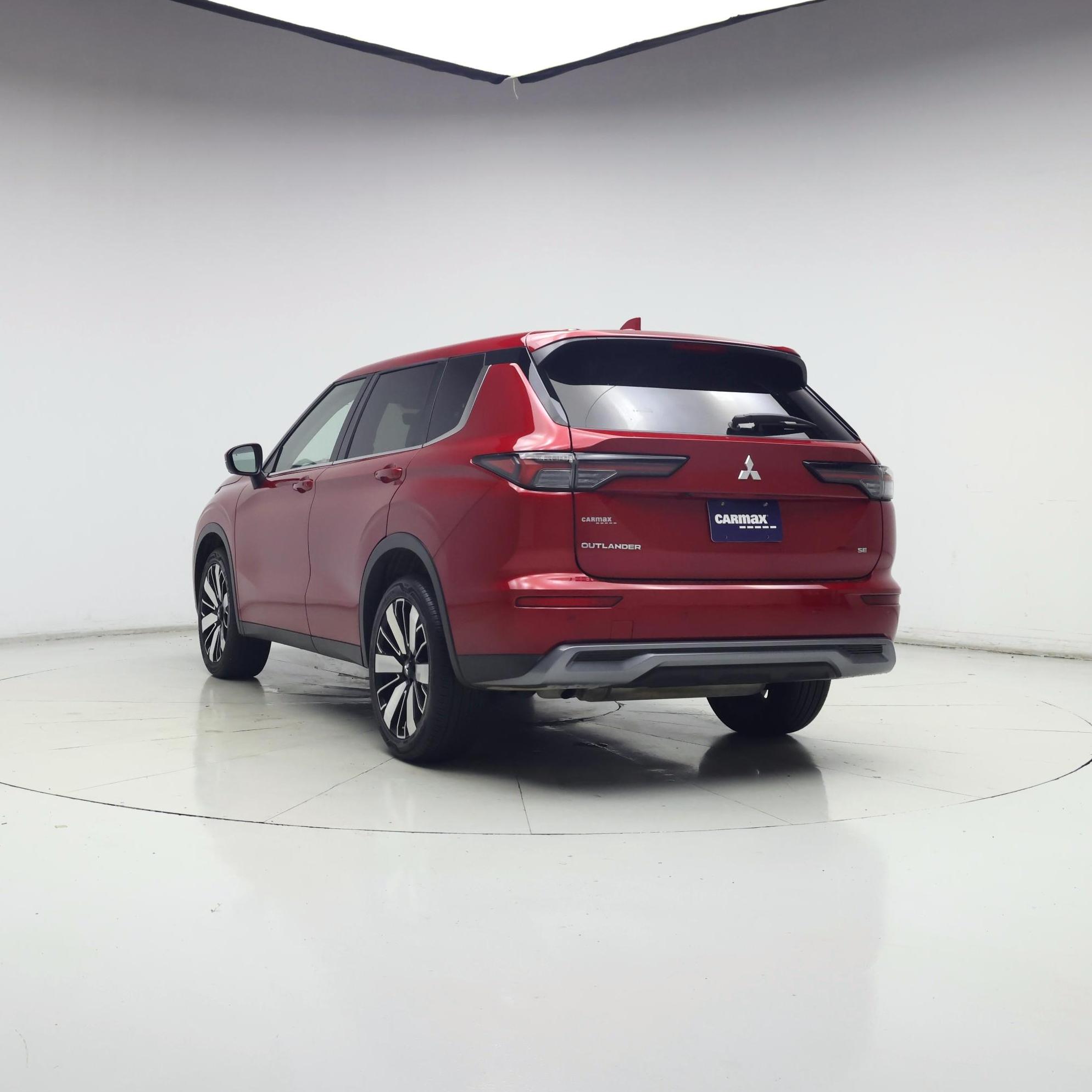 Thumbnail: 2025 Mitsubishi Outlander - 2