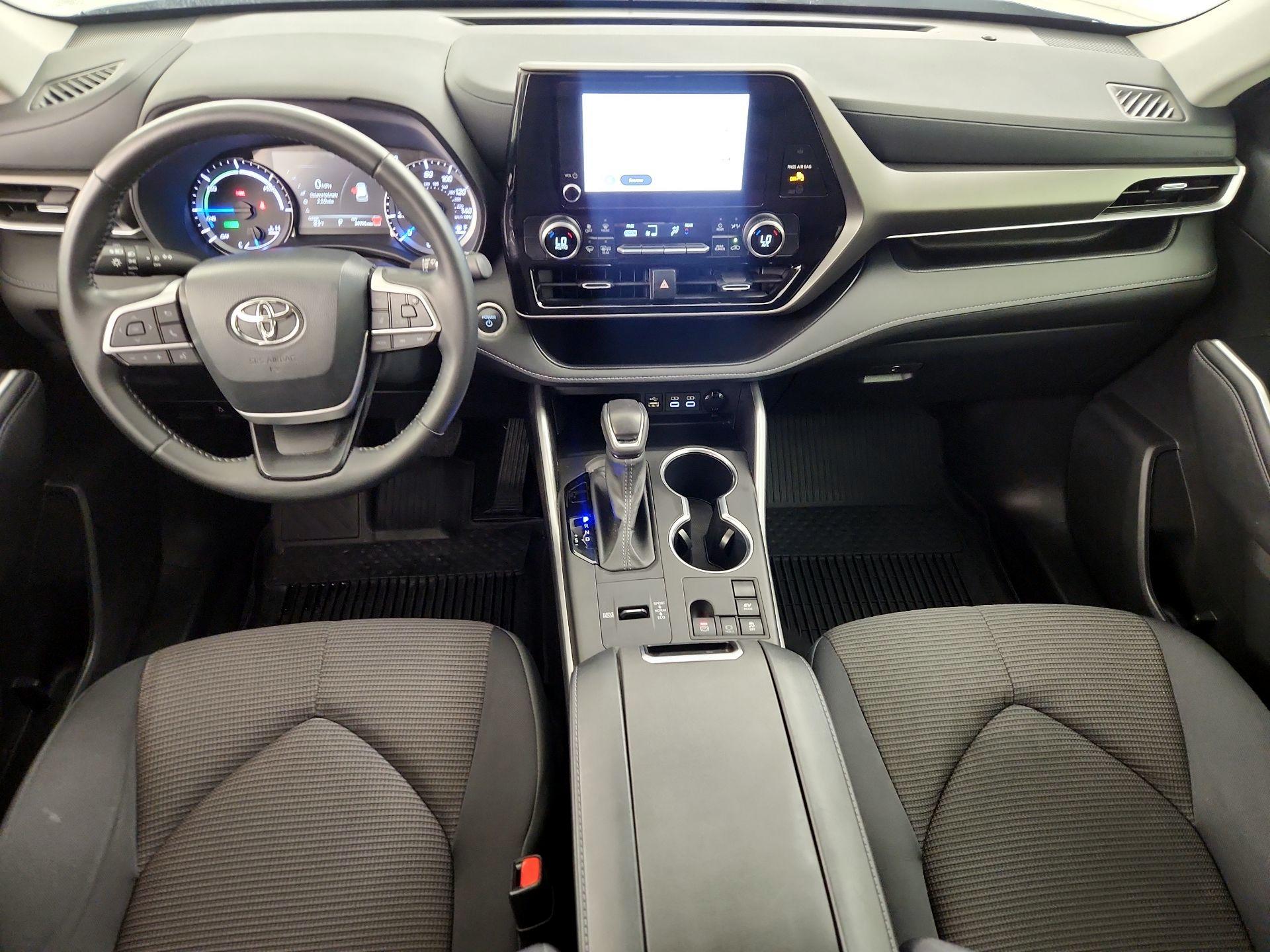 Thumbnail: 2024 Toyota Highlander - 9