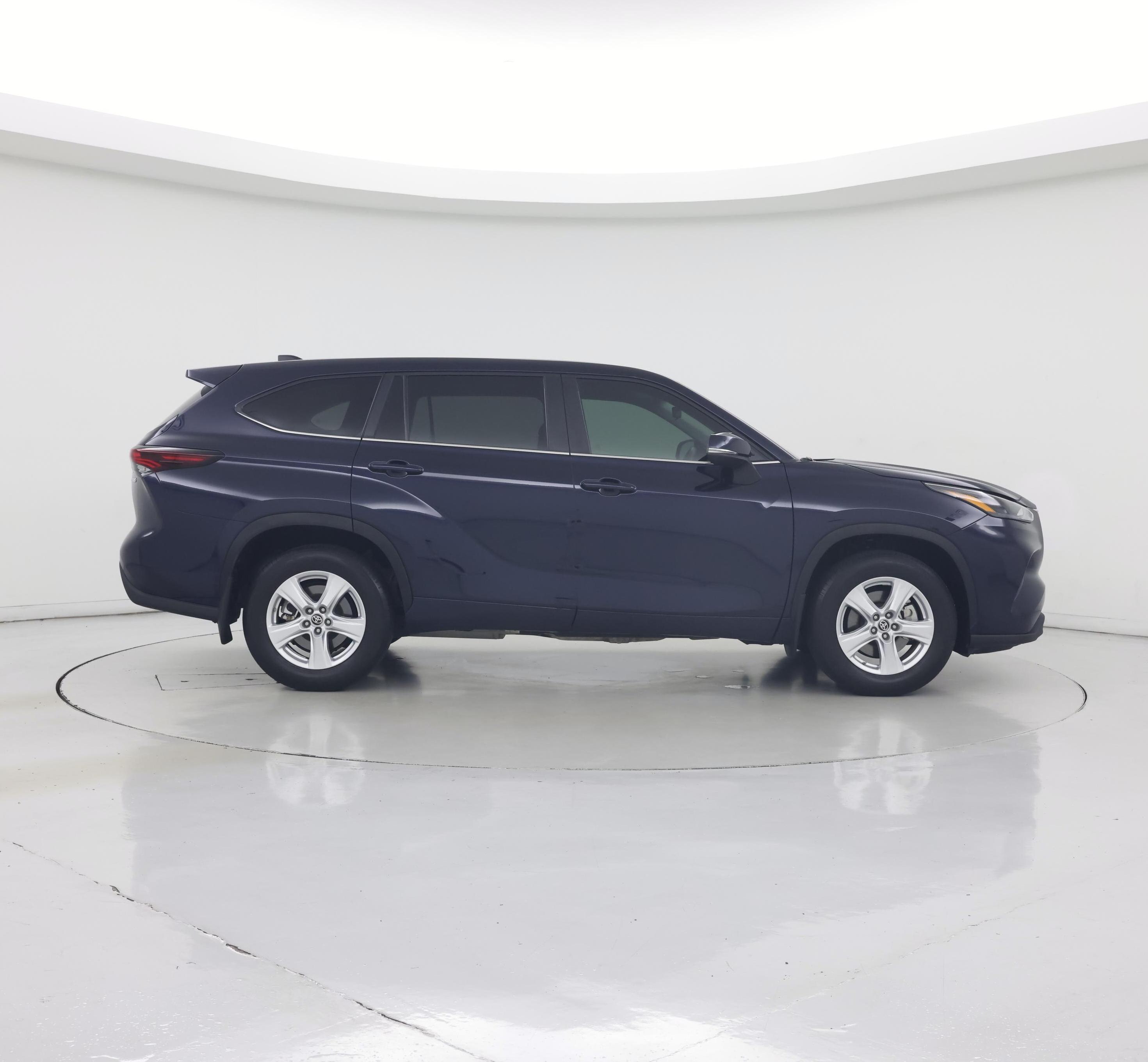 Thumbnail: 2024 Toyota Highlander - 7