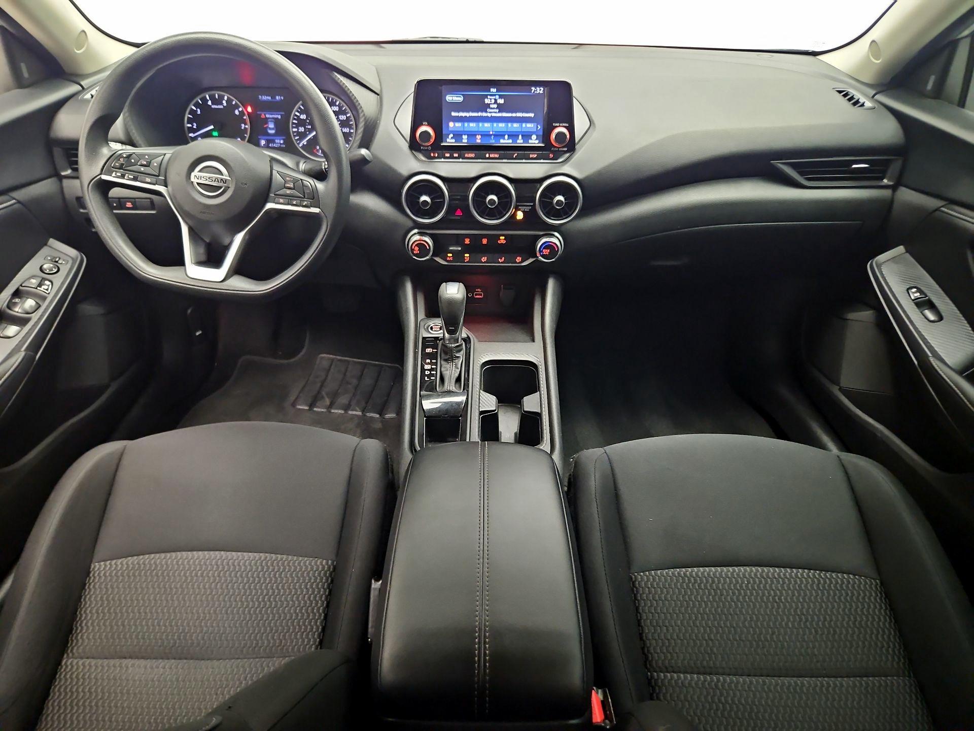 Thumbnail: 2023 Nissan Sentra - 9
