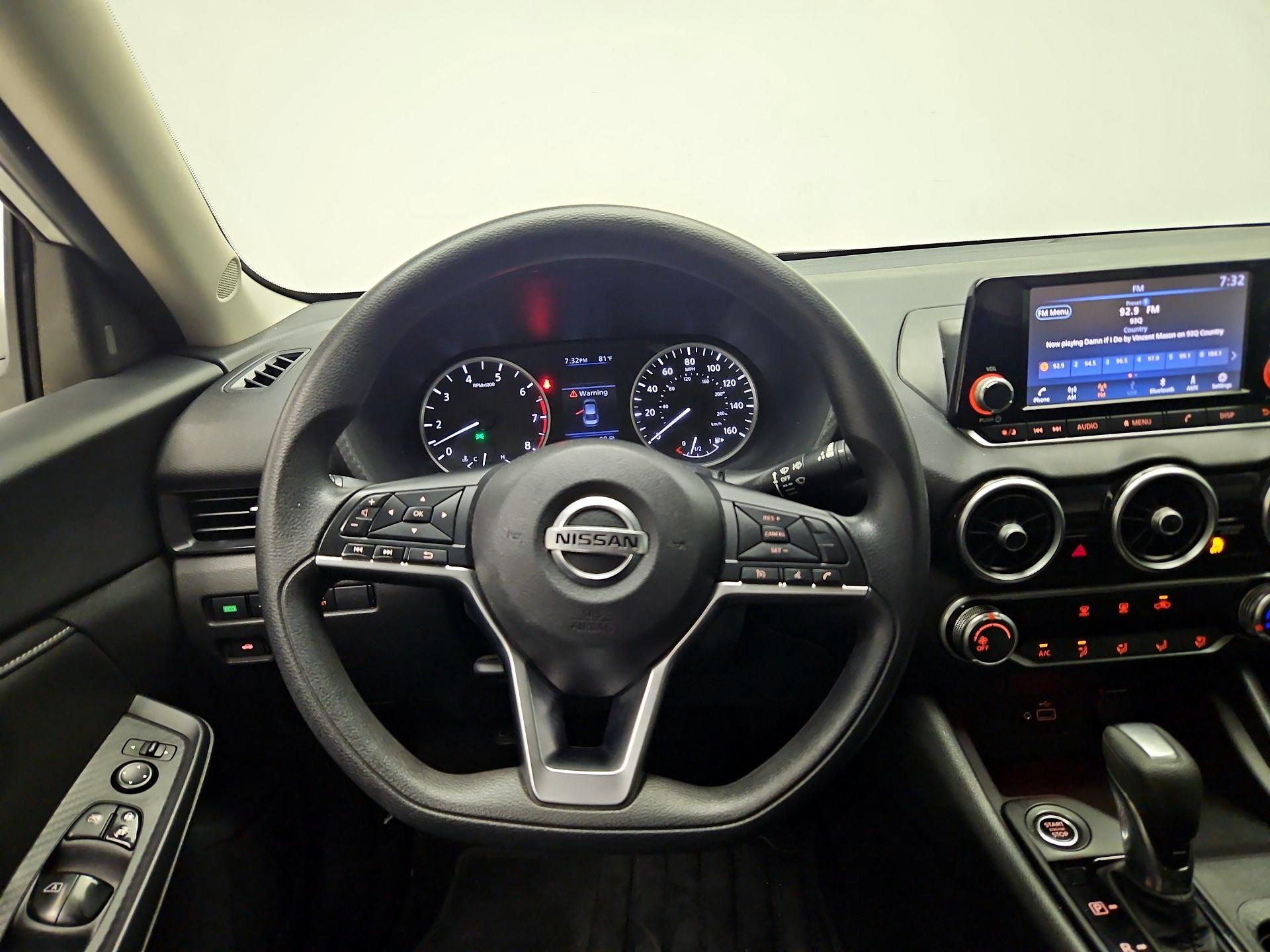 Thumbnail: 2023 Nissan Sentra - 10