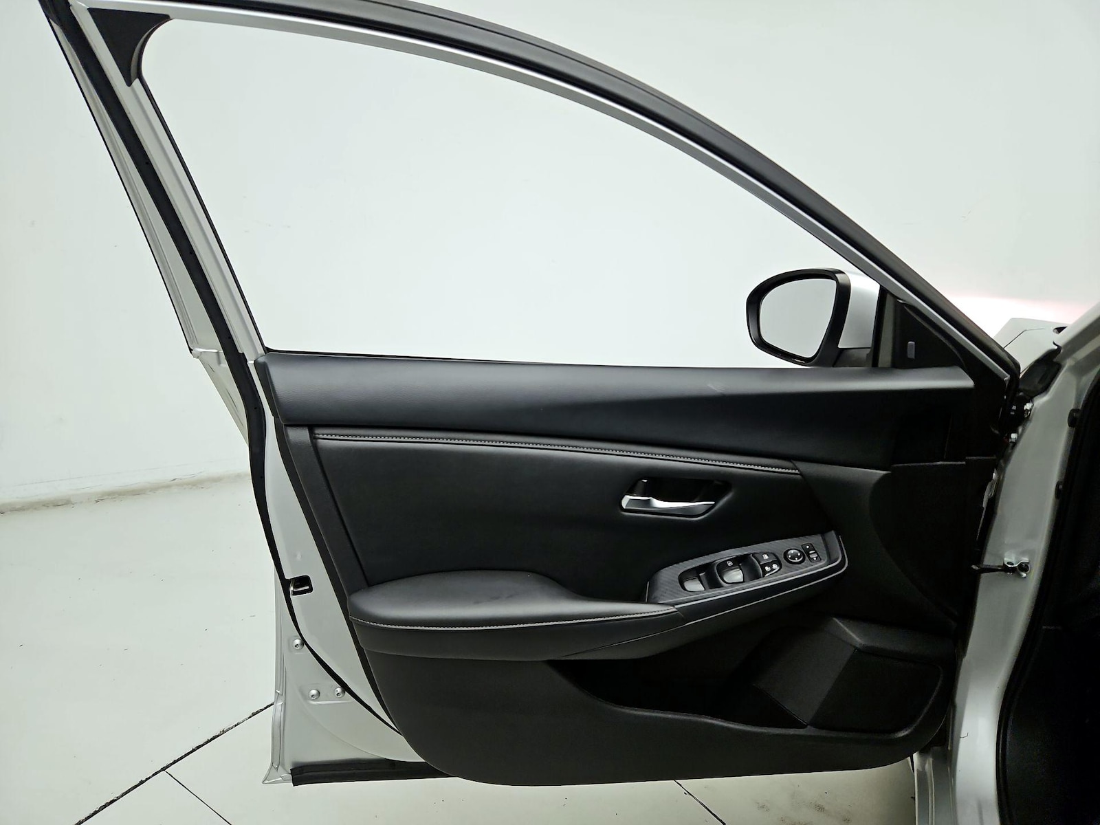 2023 Nissan Sentra S - Photo 13