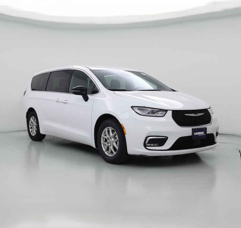 2024 Chrysler Pacifica Touring