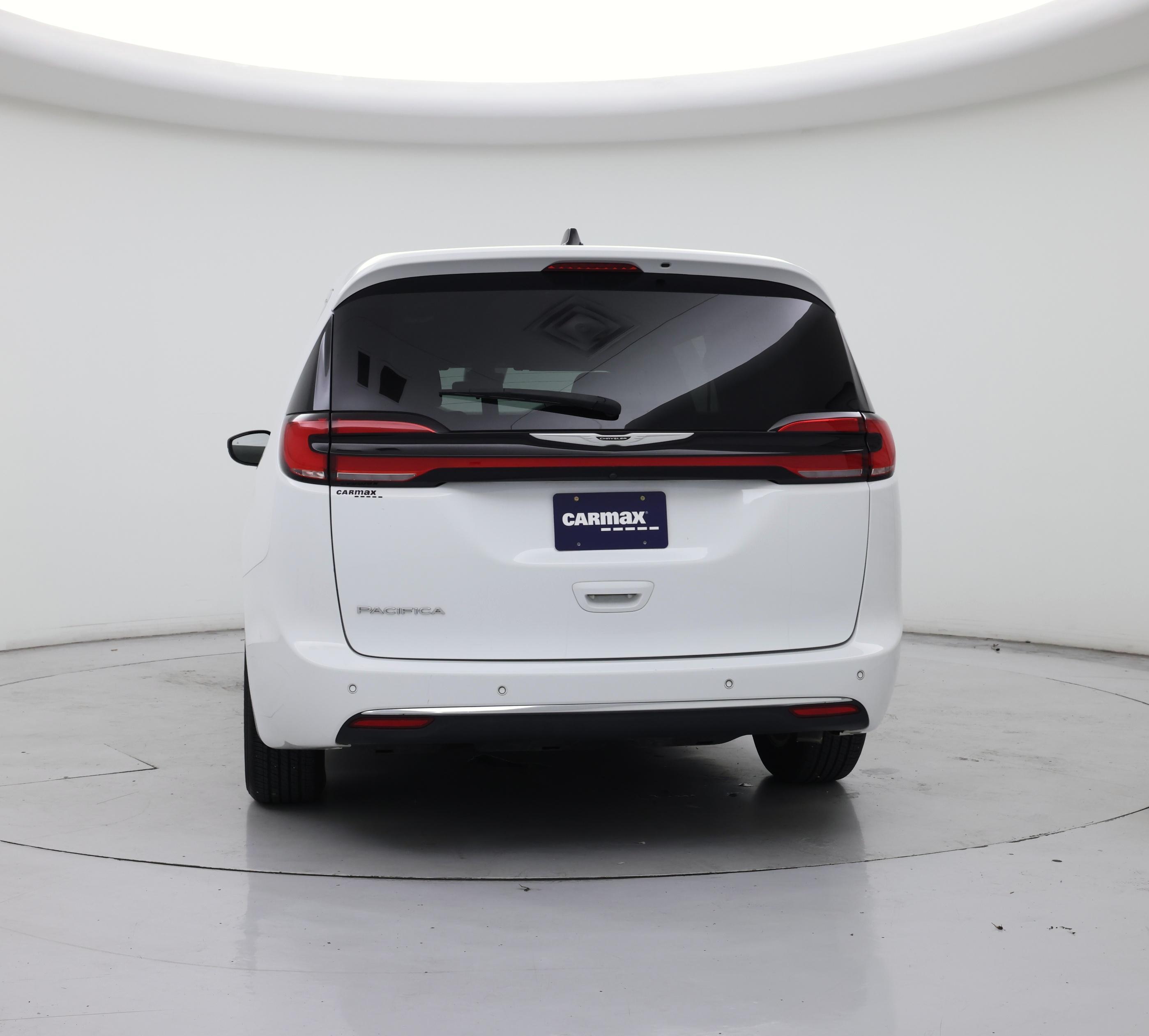 Thumbnail: 2024 Chrysler Pacifica - 6