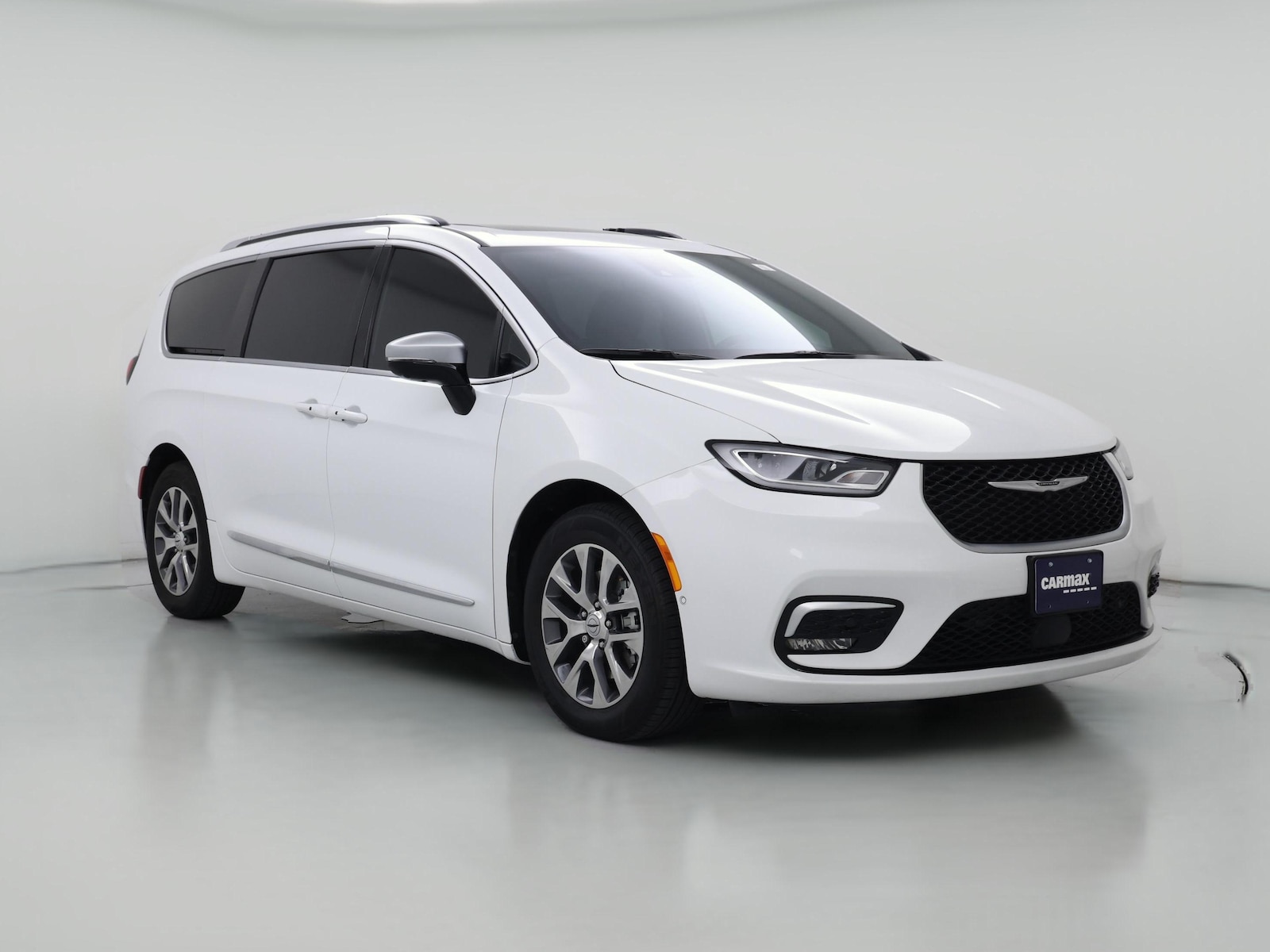 2025 Chrysler Pacifica PHEV Pinnacle - Photo 1