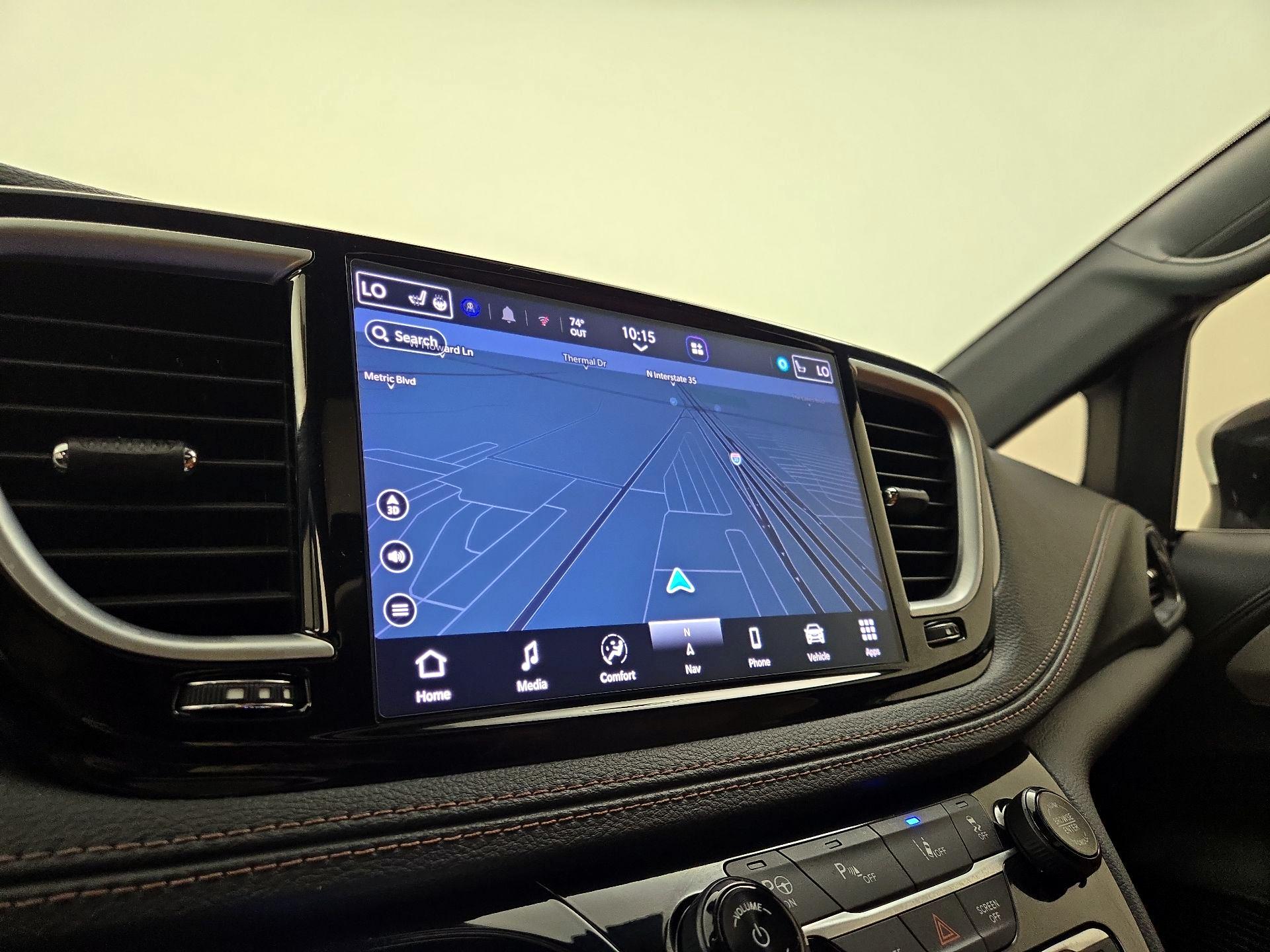 Thumbnail: 2025 Chrysler Pacifica - 14
