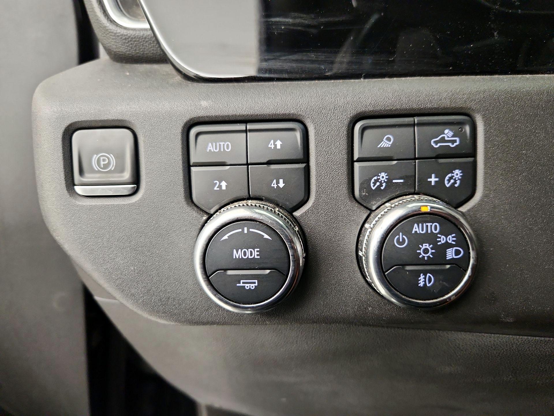 Thumbnail: 2023 GMC Sierra 1500 - 13
