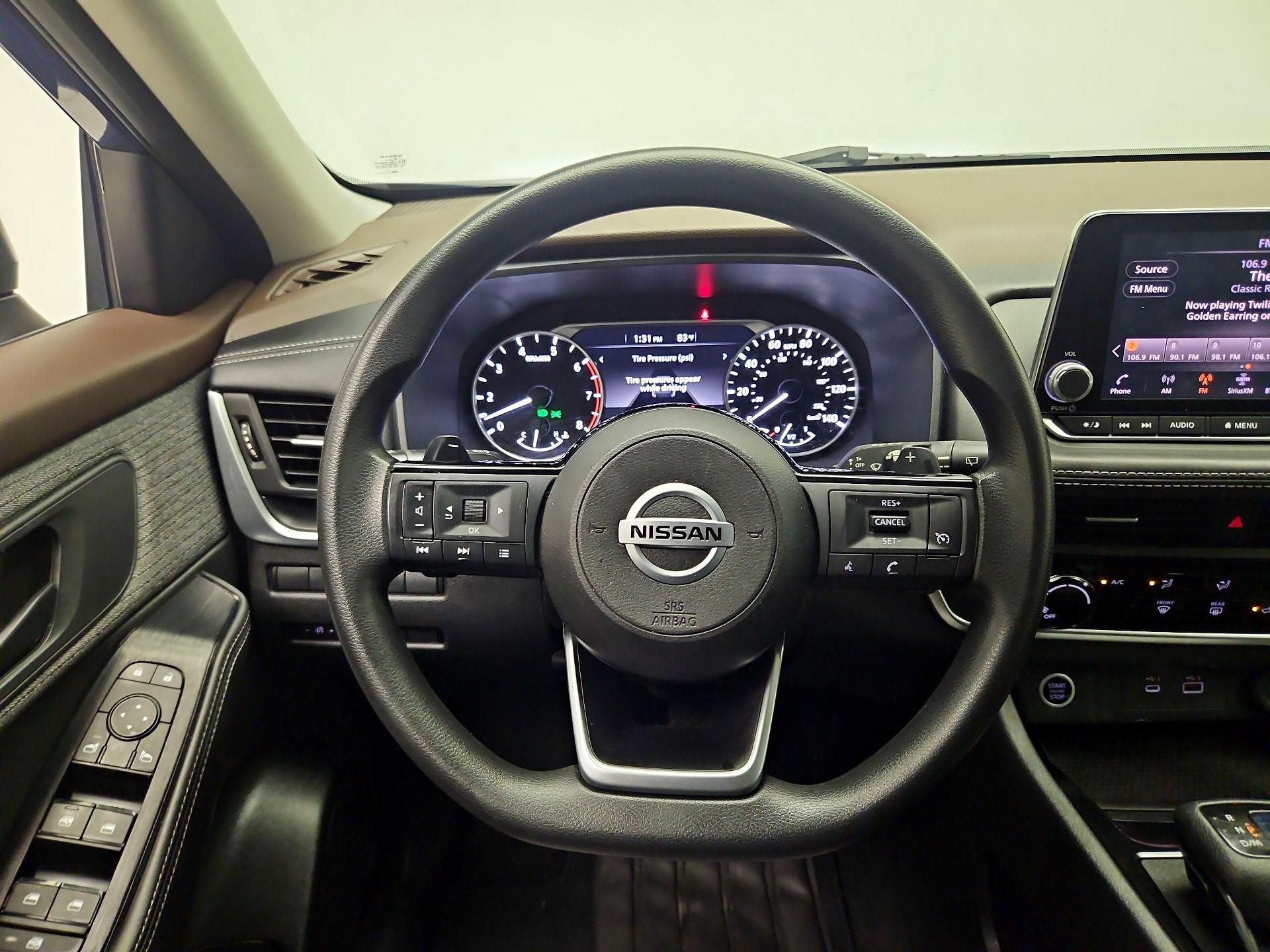 Thumbnail: 2021 Nissan Rogue - 10