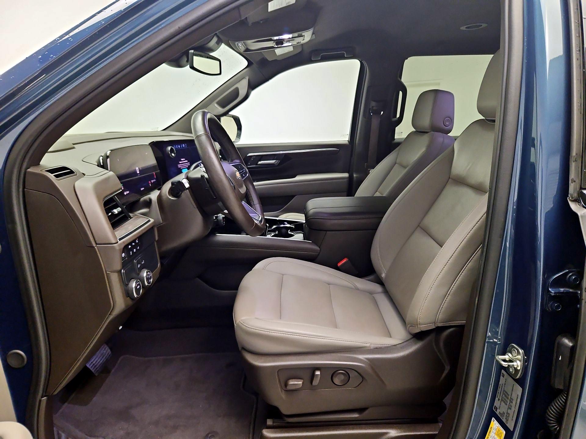 Thumbnail: 2025 Chevrolet Tahoe - 11