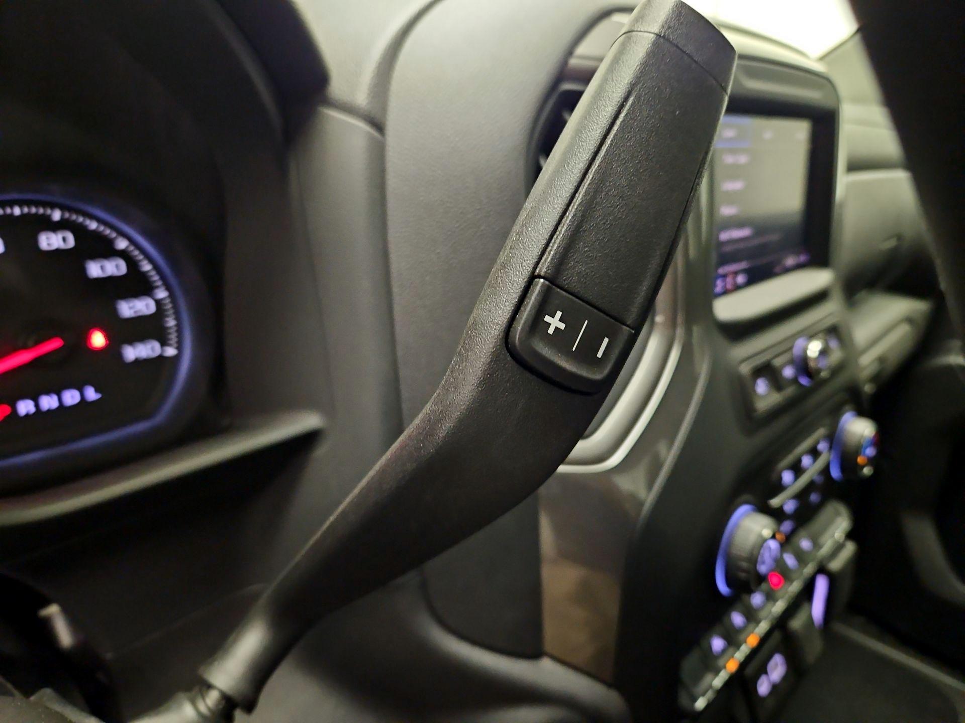 Thumbnail: 2024 Chevrolet Silverado 1500 - 17