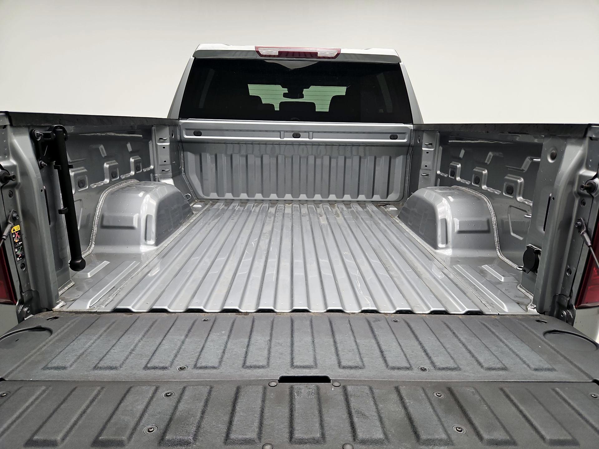 Thumbnail: 2024 Chevrolet Silverado 1500 - 20