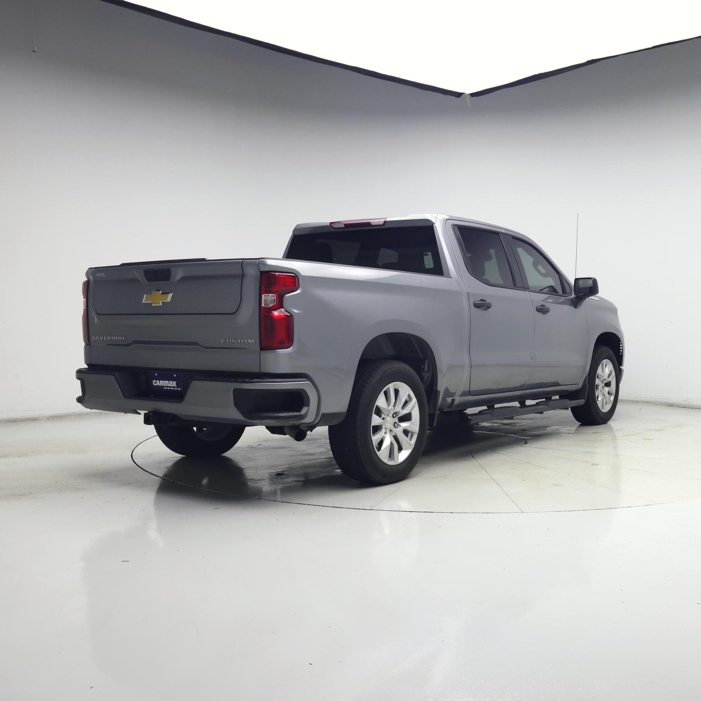 Thumbnail: 2024 Chevrolet Silverado 1500 - 8