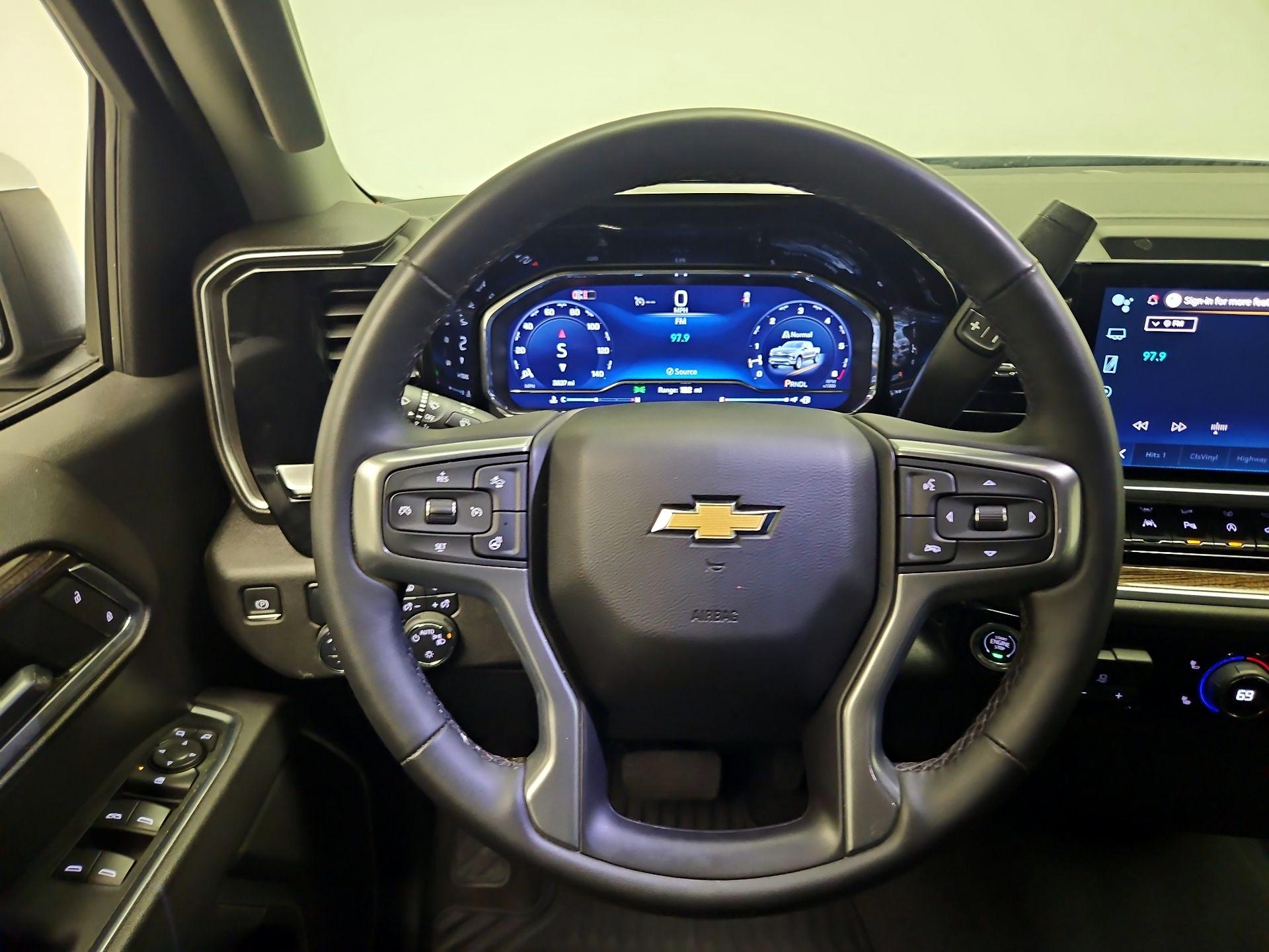 Thumbnail: 2025 Chevrolet Silverado 1500 - 10
