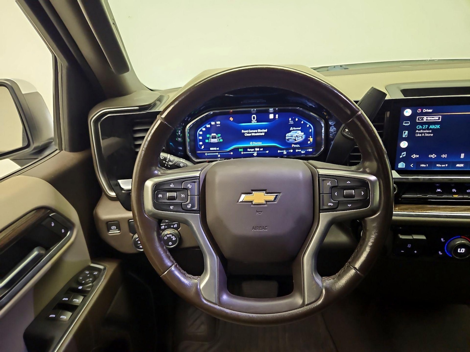 2022 Chevrolet Silverado 1500 LT - Photo 11