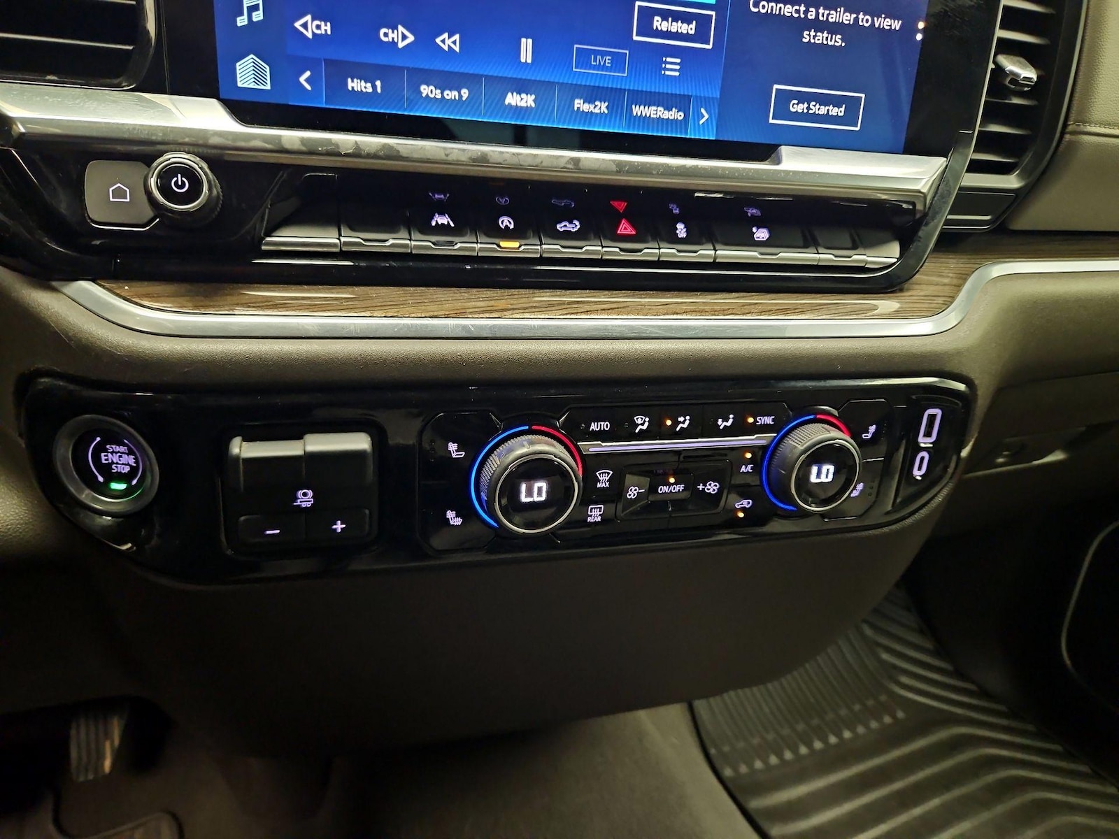 2022 Chevrolet Silverado 1500 LT - Photo 16