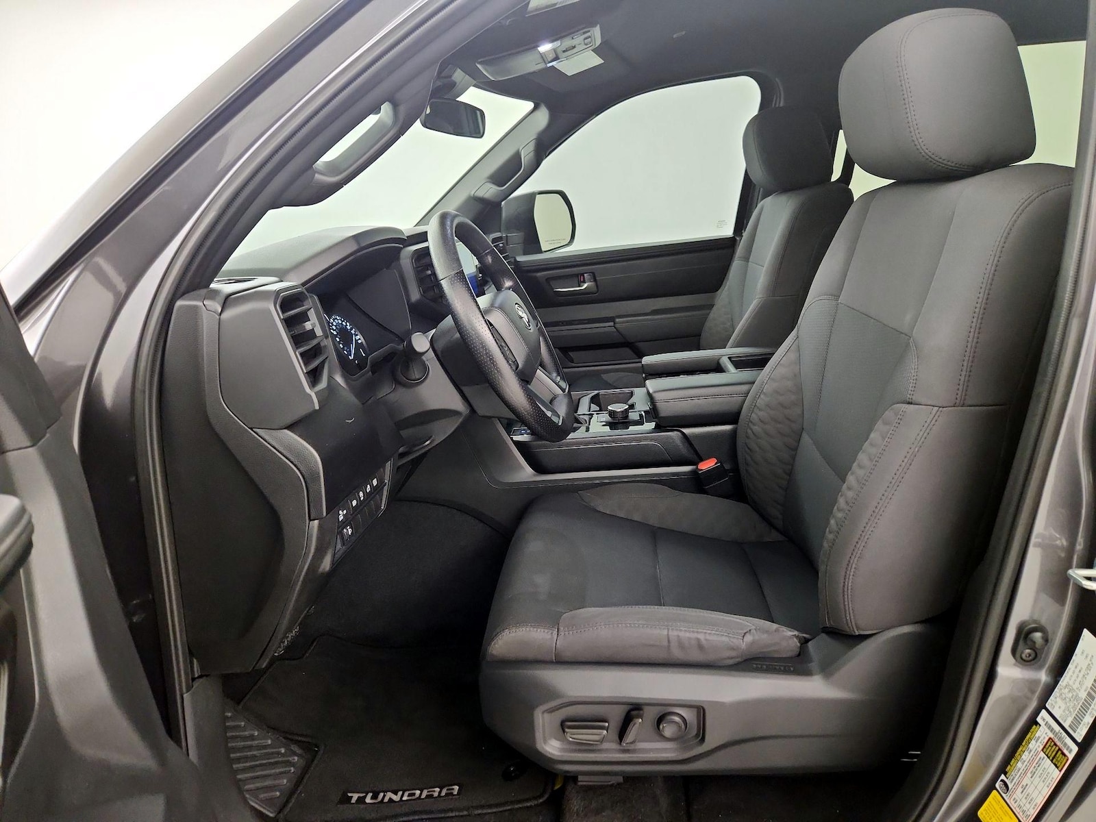 Power Seat(s) & Side Airbags