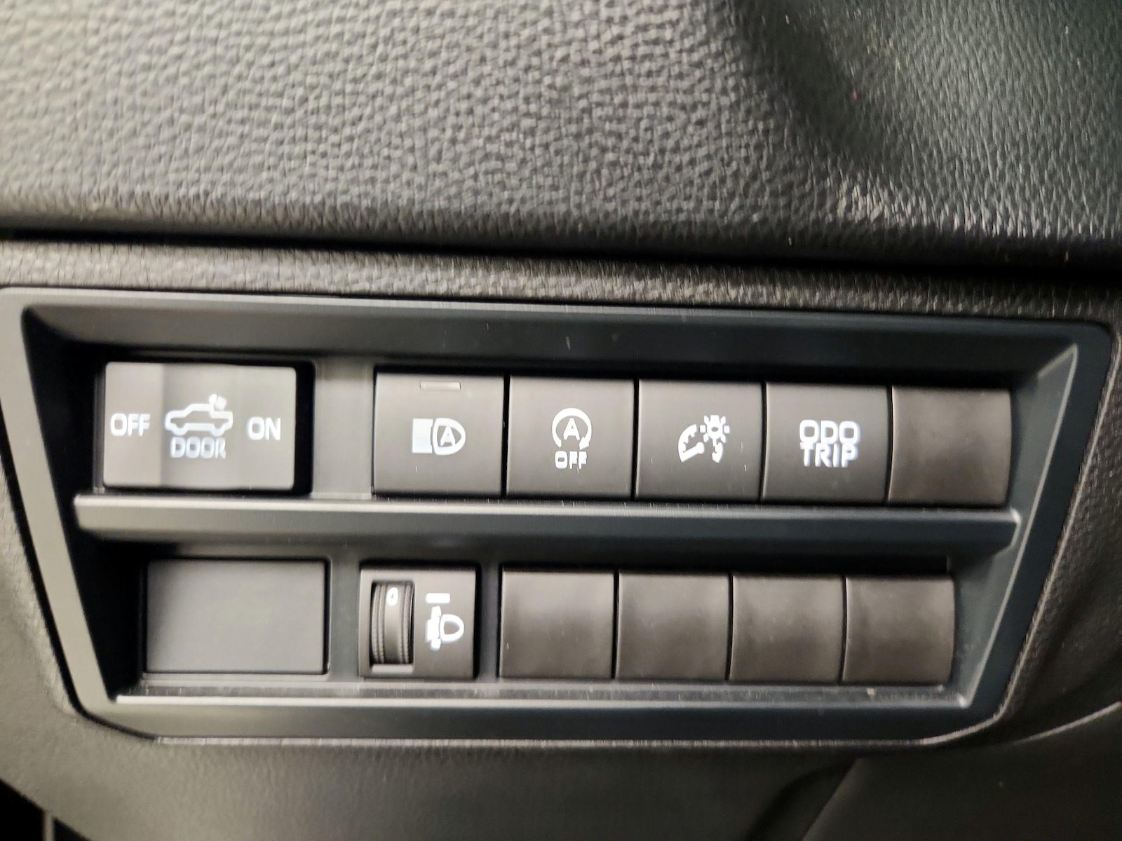 2025 Toyota Tundra SR5 - Photo 14