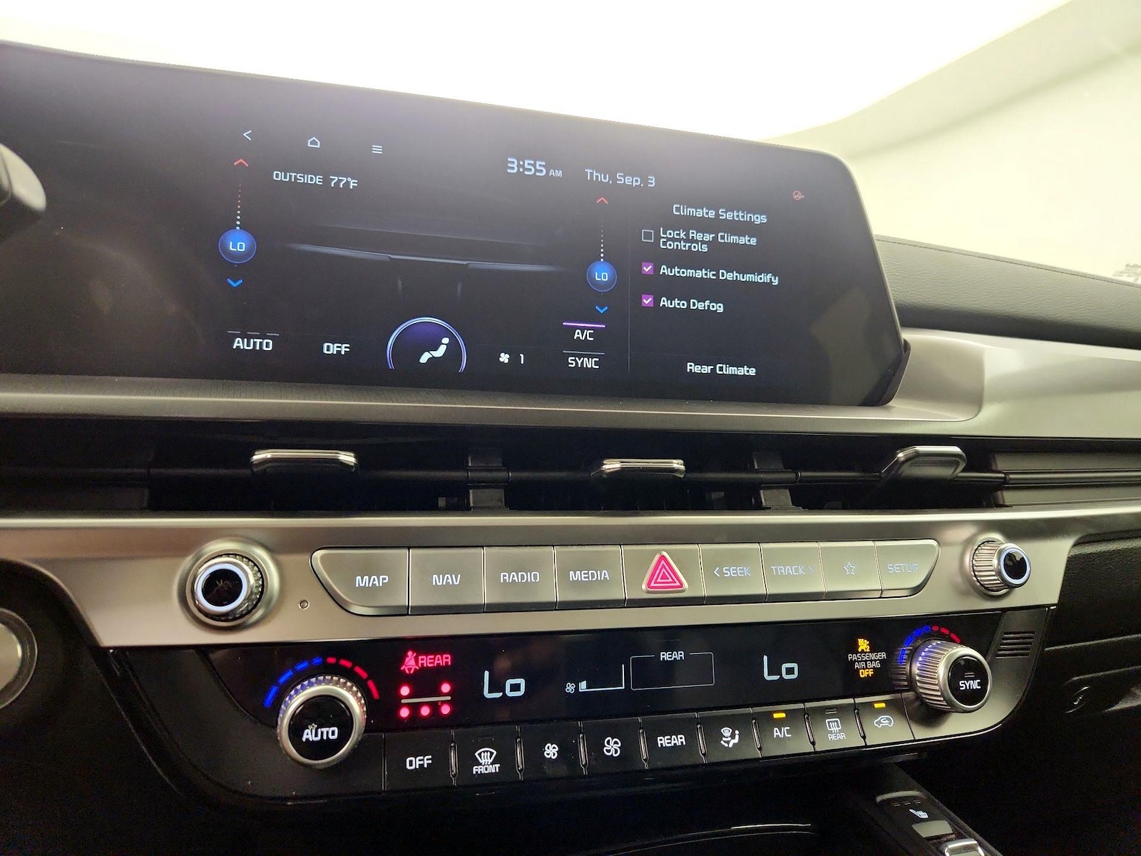 2025 Kia Telluride S - Photo 18