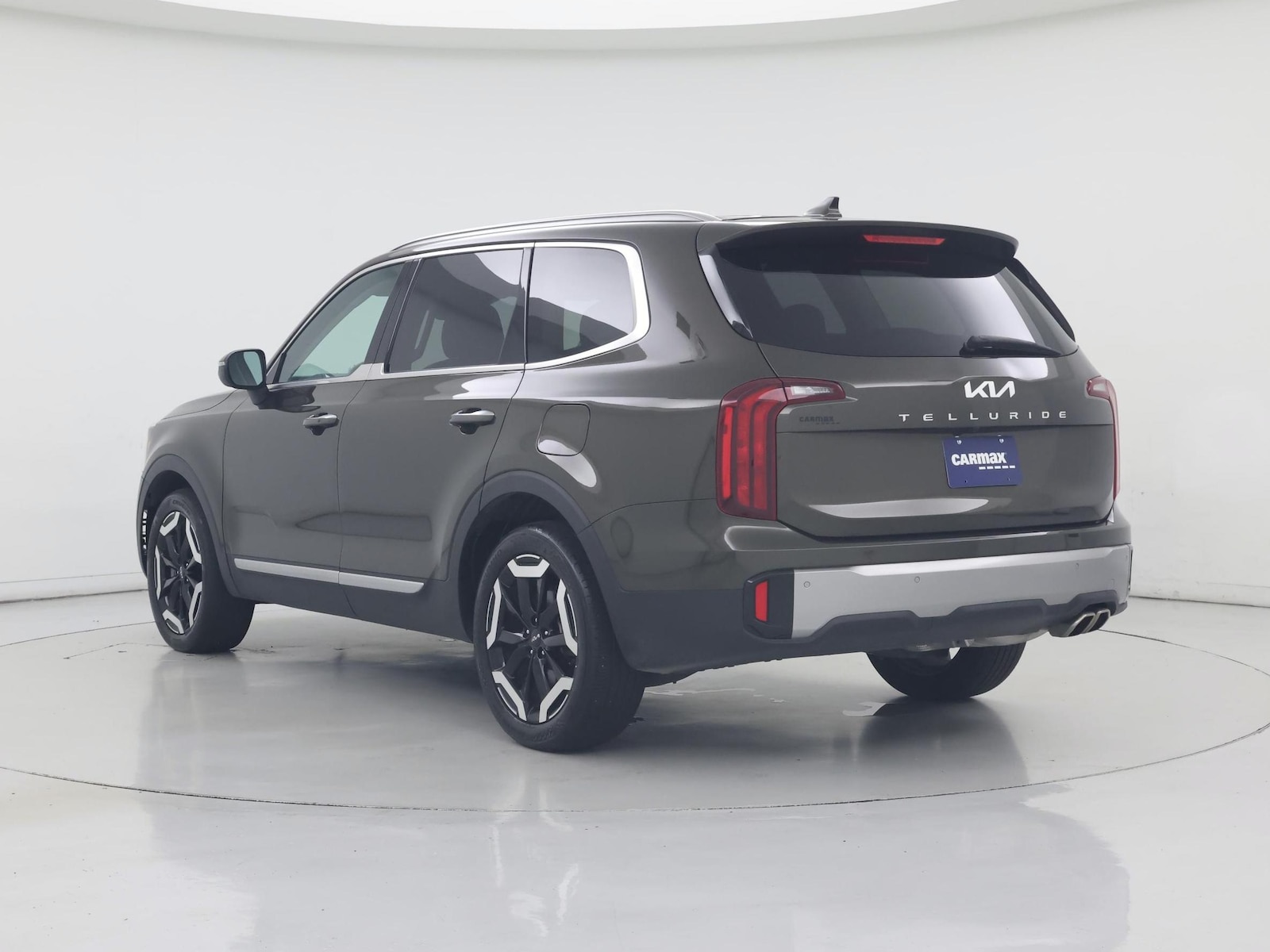 2025 Kia Telluride S - Photo 3