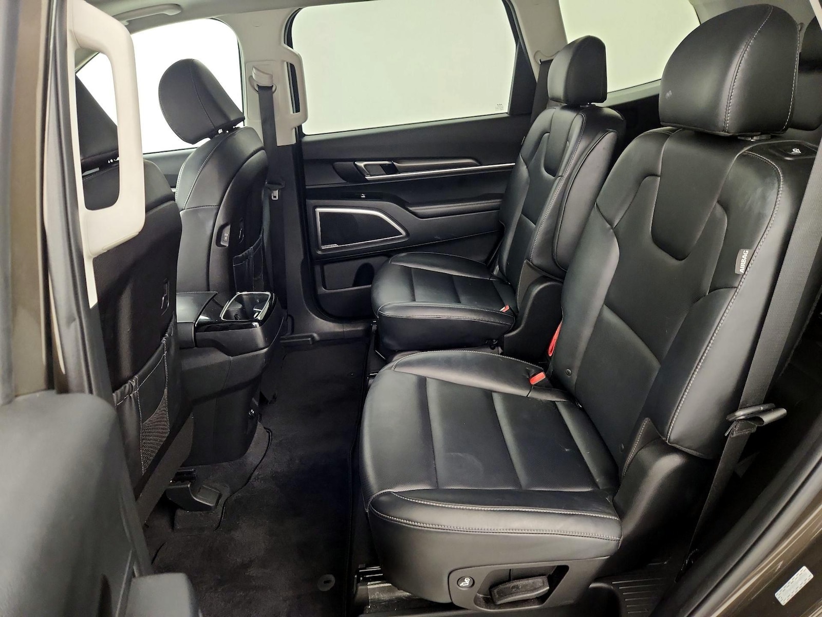 2025 Kia Telluride S - Photo 22