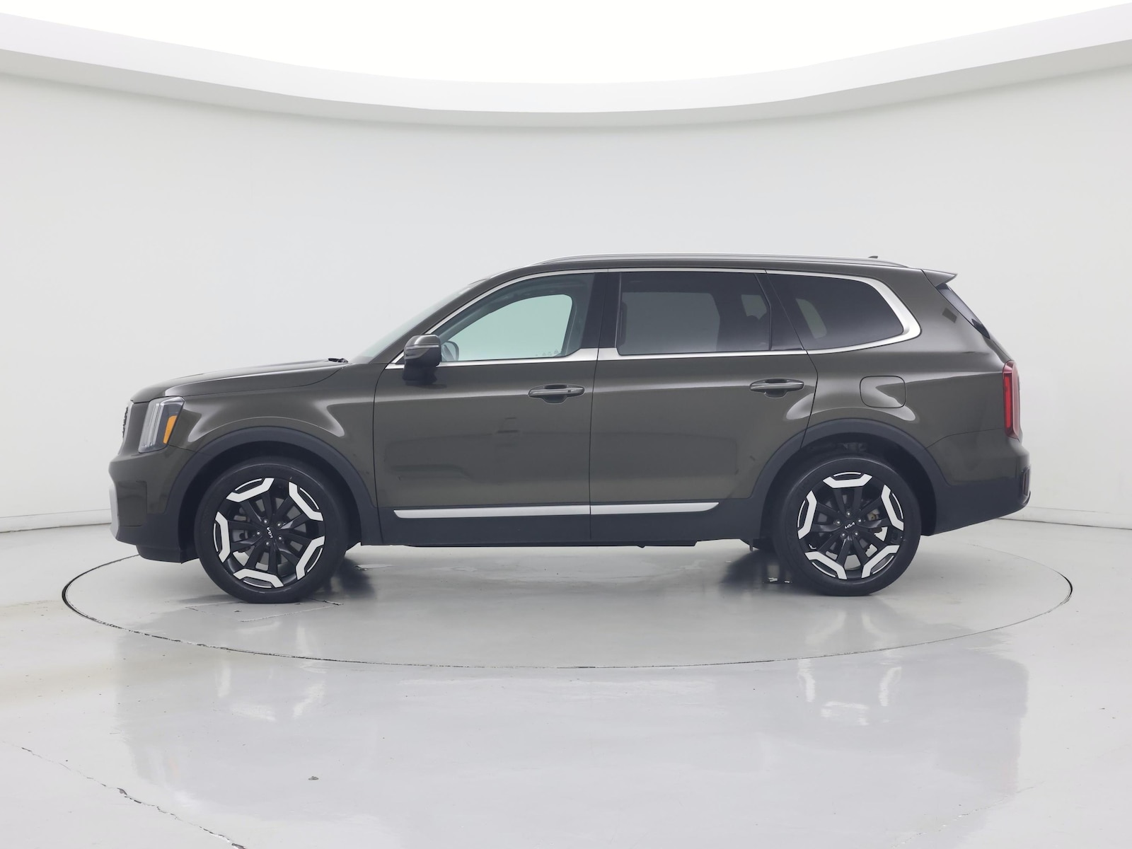 2025 Kia Telluride S - Photo 4