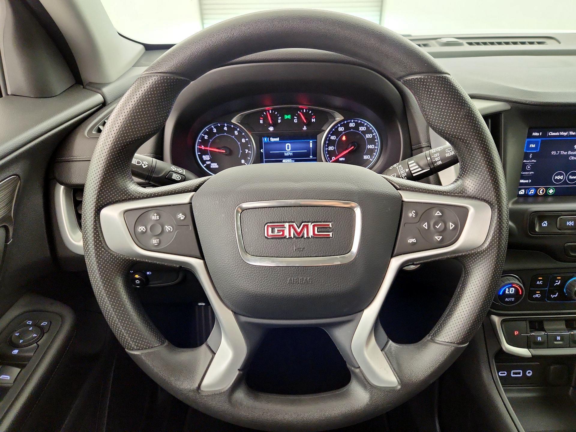Thumbnail: 2023 GMC Terrain - 10
