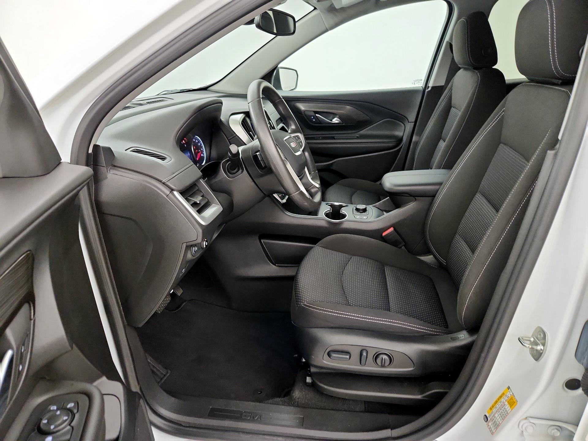 Thumbnail: 2023 GMC Terrain - 11