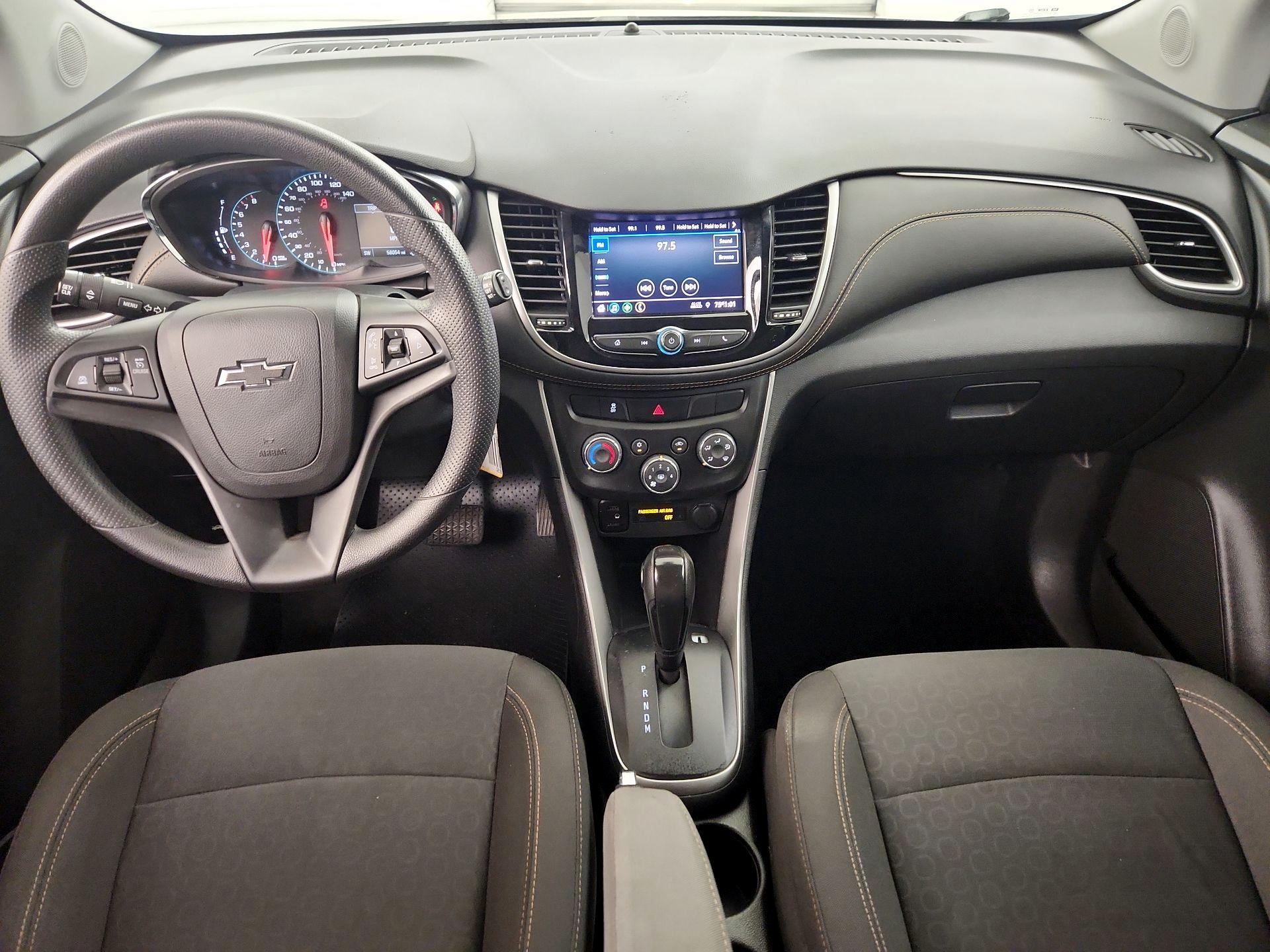 Thumbnail: 2022 Chevrolet Trax - 9