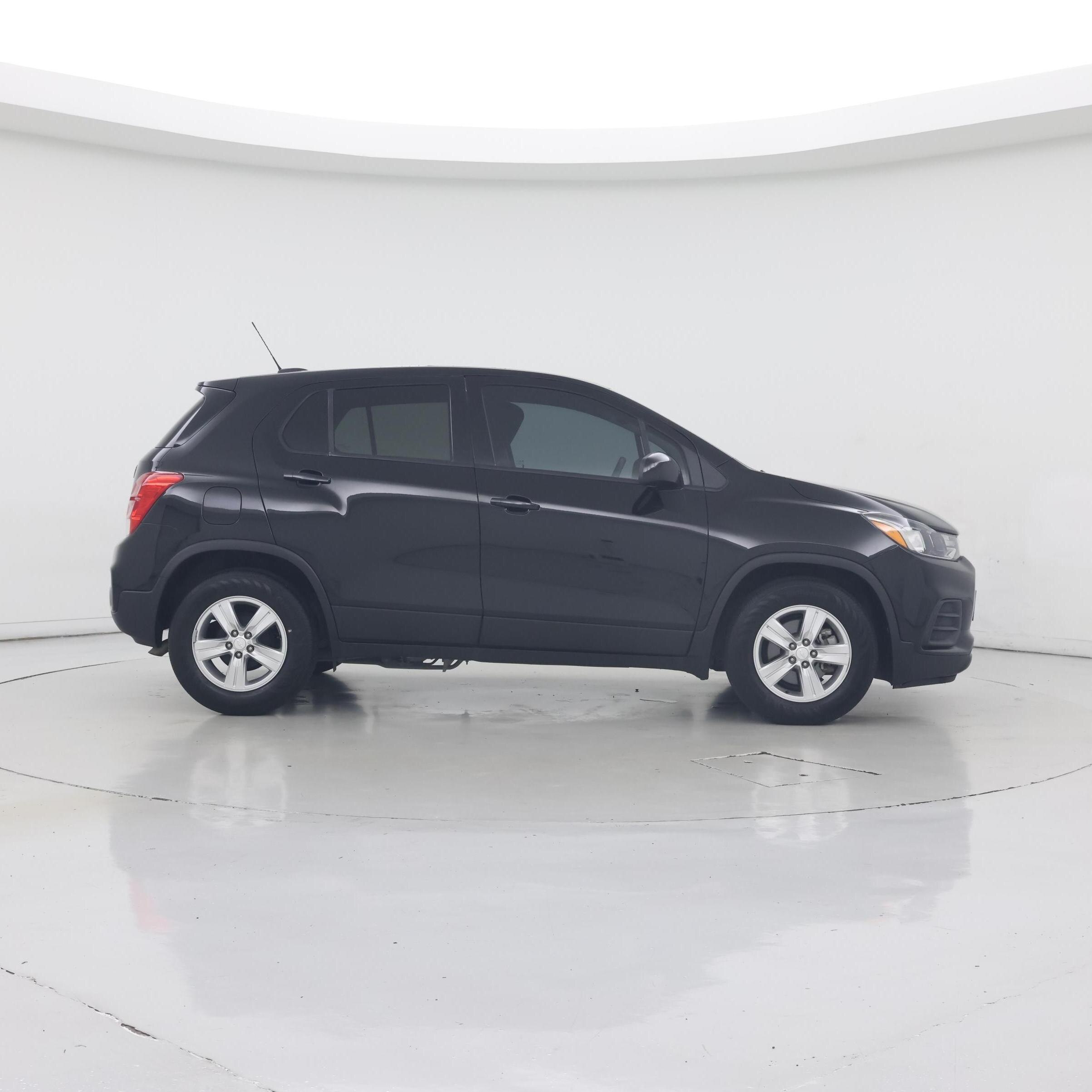 Thumbnail: 2022 Chevrolet Trax - 7