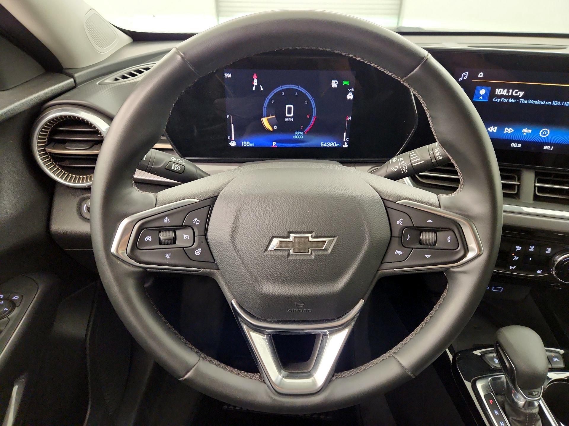 Thumbnail: 2024 Chevrolet Trax - 10