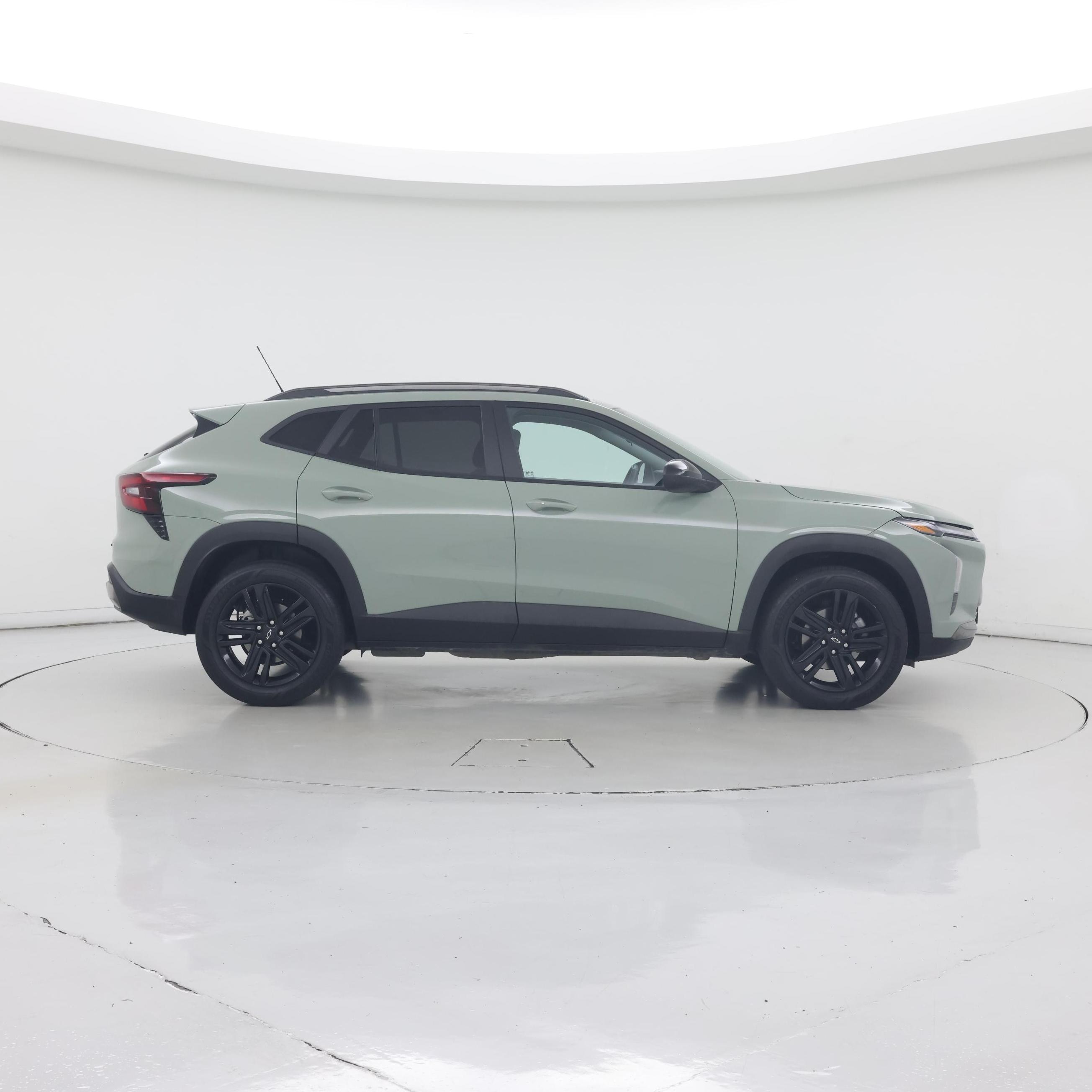 Thumbnail: 2024 Chevrolet Trax - 7