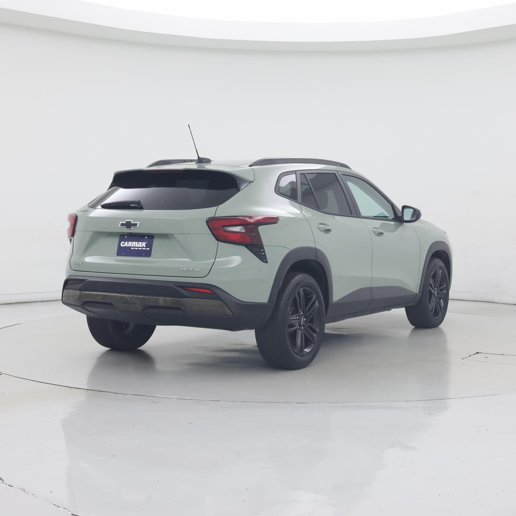 Thumbnail: 2024 Chevrolet Trax - 8