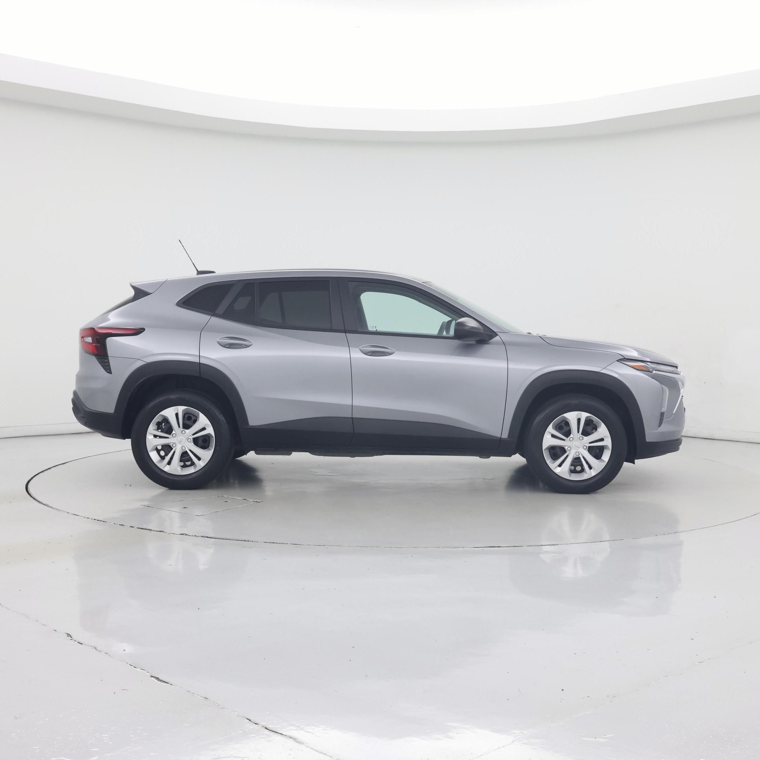 Thumbnail: 2024 Chevrolet Trax - 7