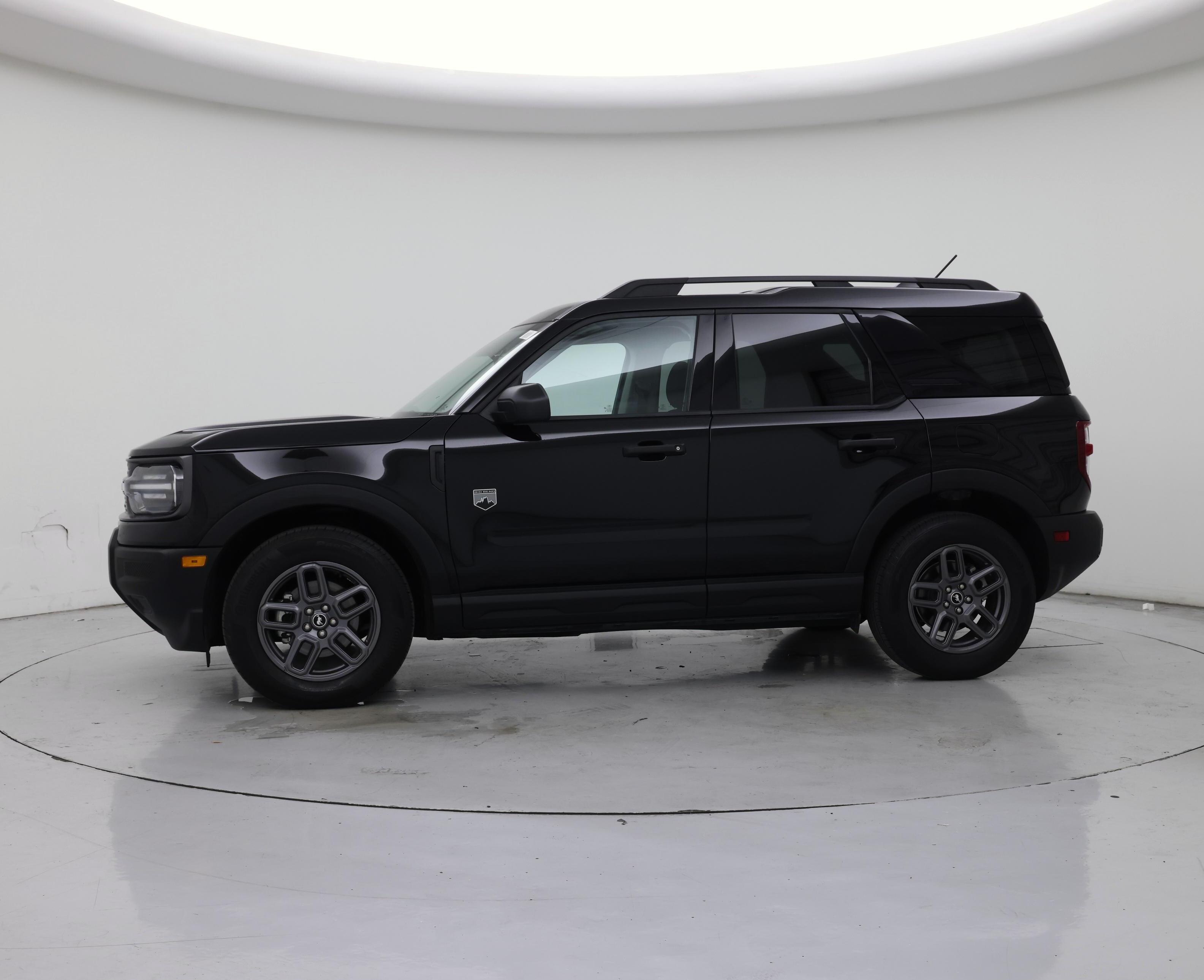 Thumbnail: 2025 Ford Bronco Sport - 3