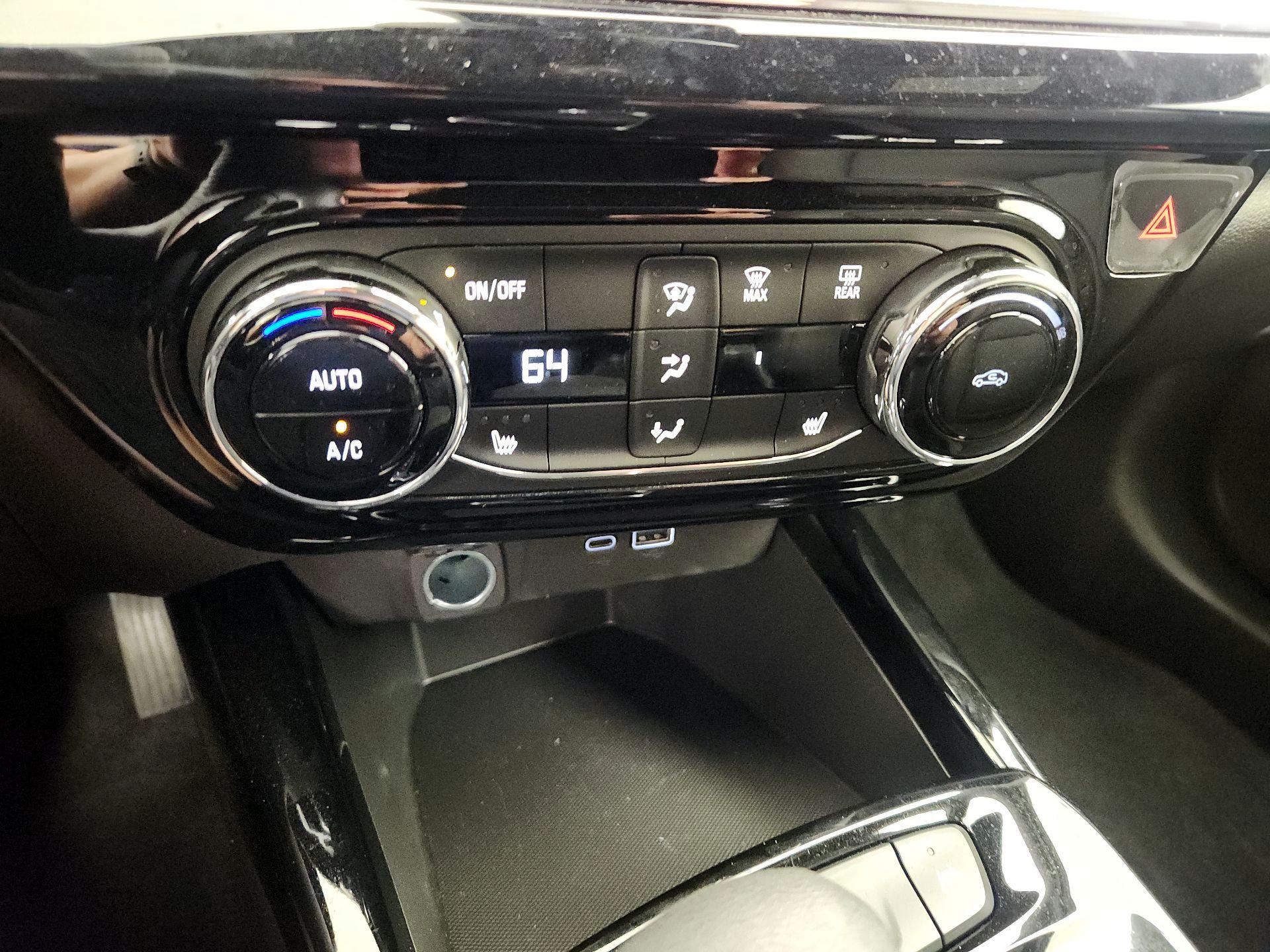 Thumbnail: 2026 Chevrolet Trax - 16