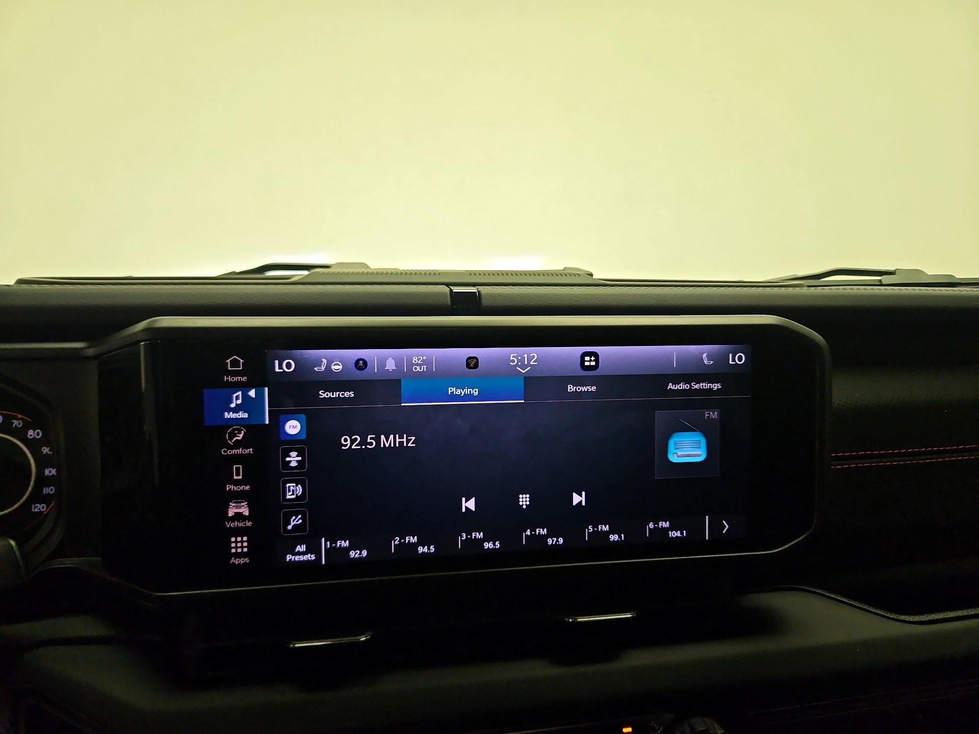 Thumbnail: 2025 Jeep Wrangler - 14