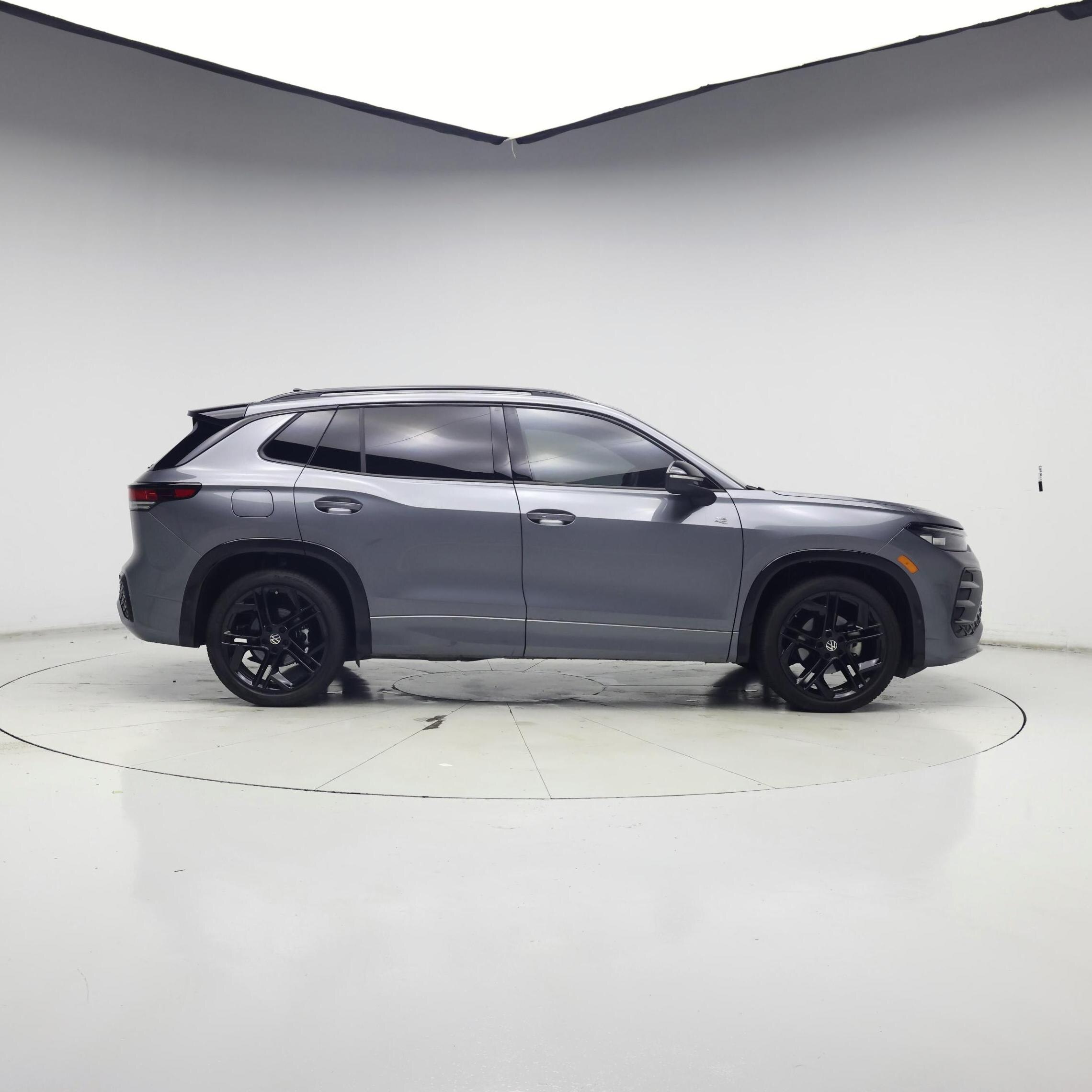 Thumbnail: 2026 Volkswagen Tiguan - 7
