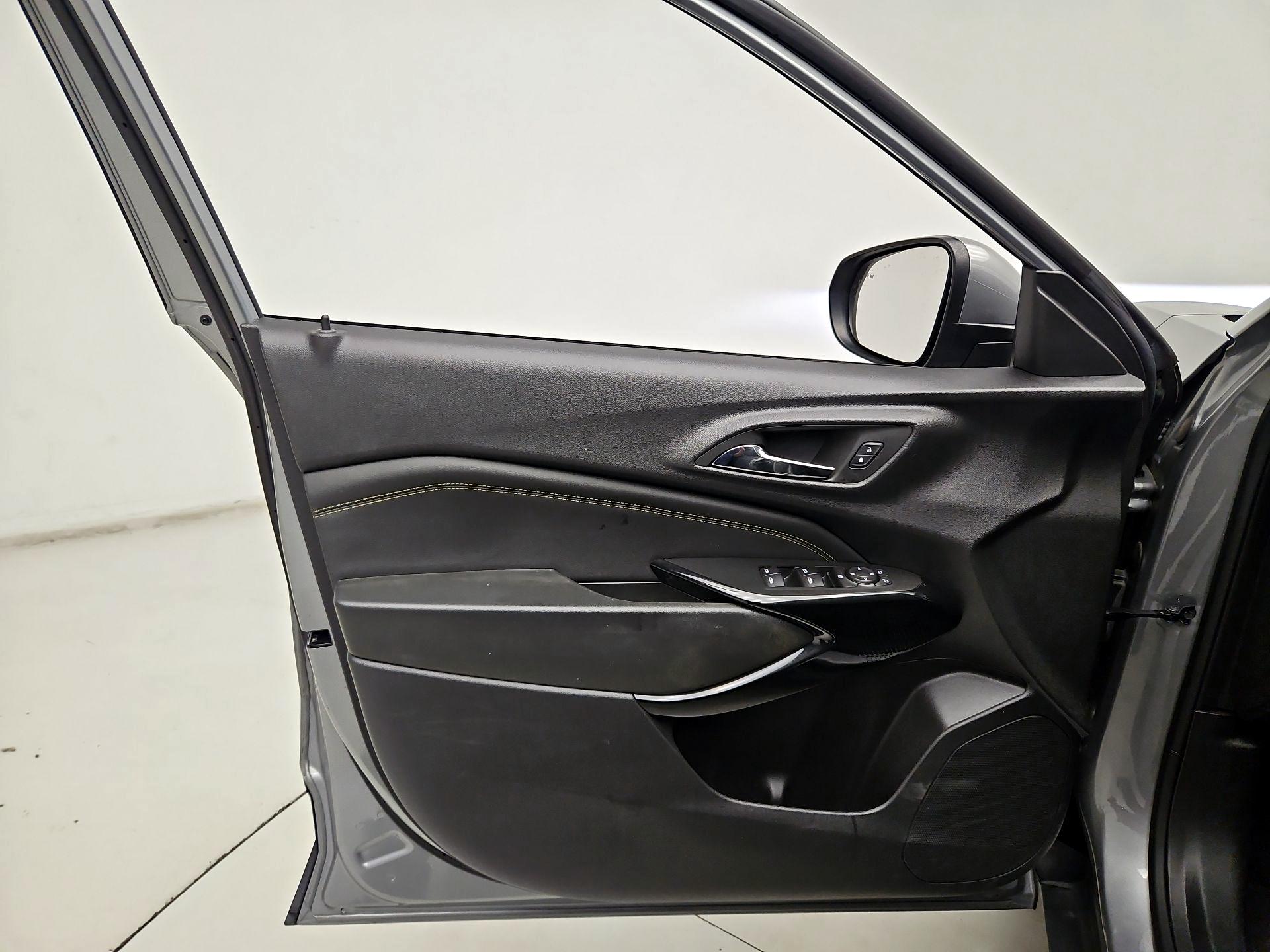 Thumbnail: 2025 Chevrolet Trax - 12