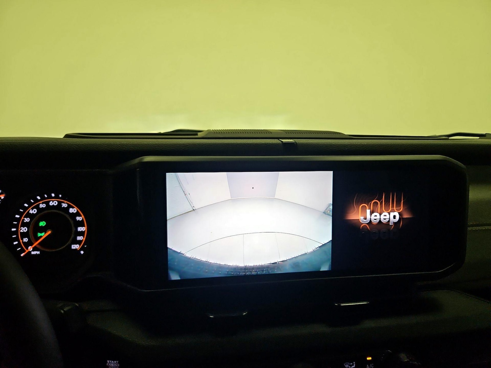 2025 Jeep Wrangler 4-Door Willys - Photo 14