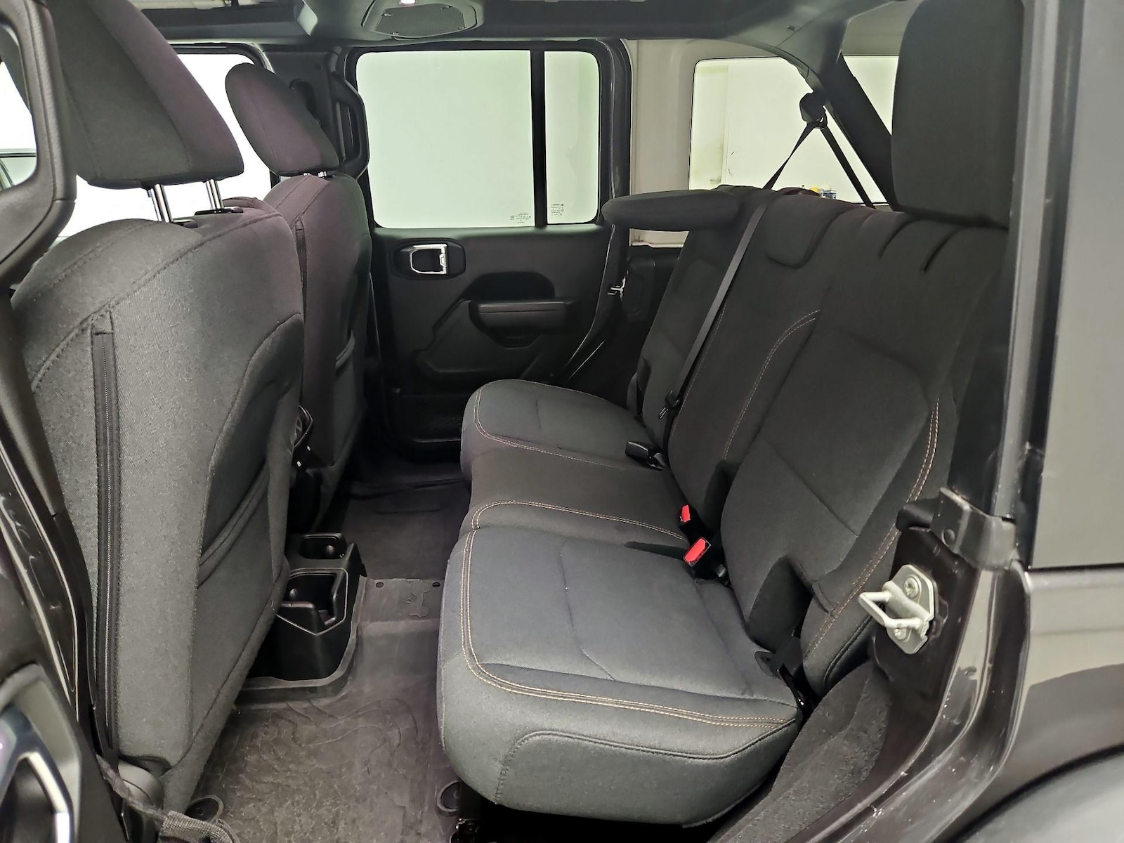 2025 Jeep Wrangler 4-Door Willys - Photo 18